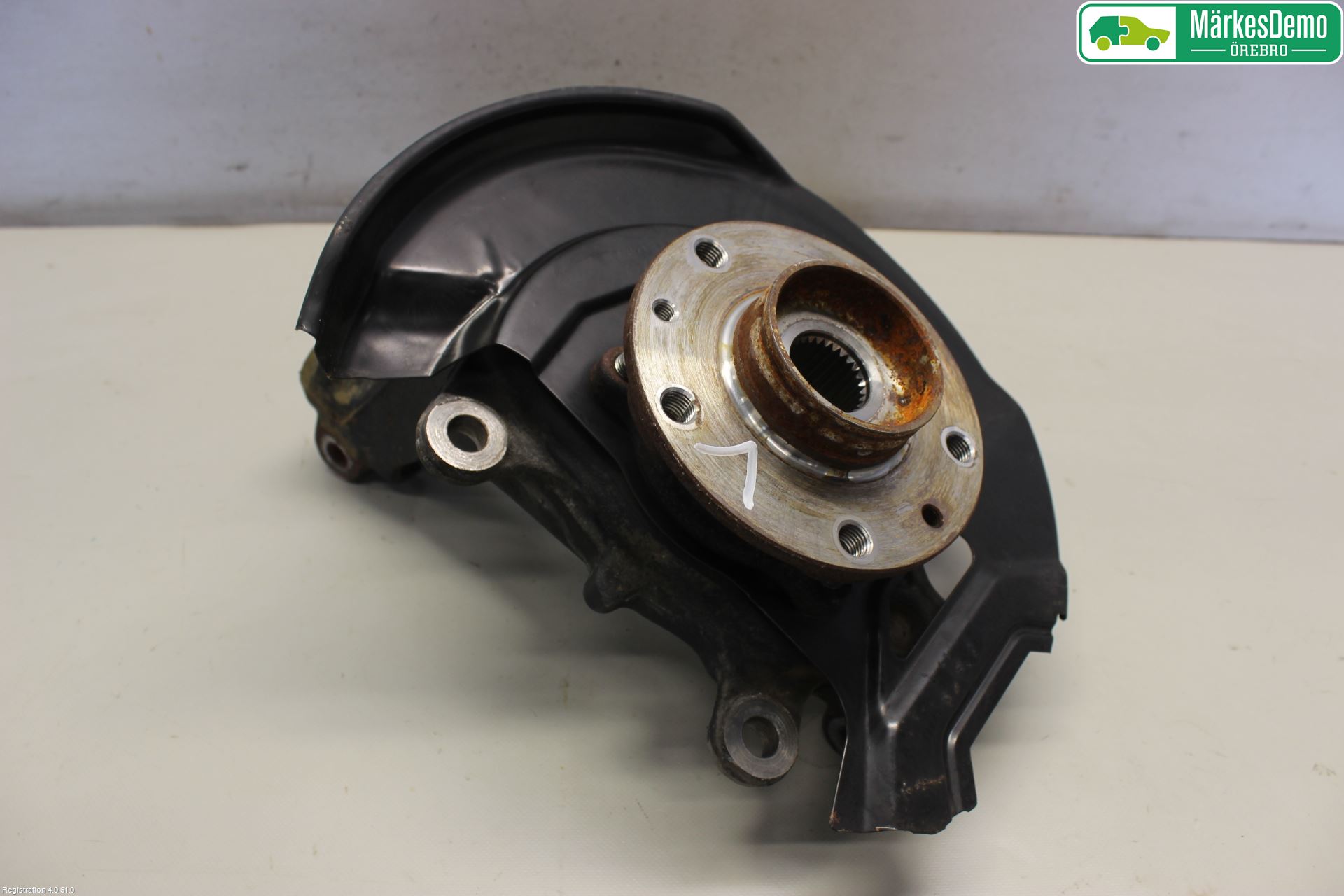 Nissan QASHQAI 17-21 Styrspindel Lagerhus Vä