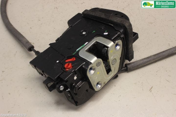 Kia SPORTAGE (SL) 11-15 Låskista-Dörrlås