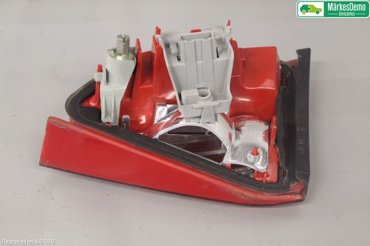 Audi A4/S4 08-11 Bakljus Lucka Vä