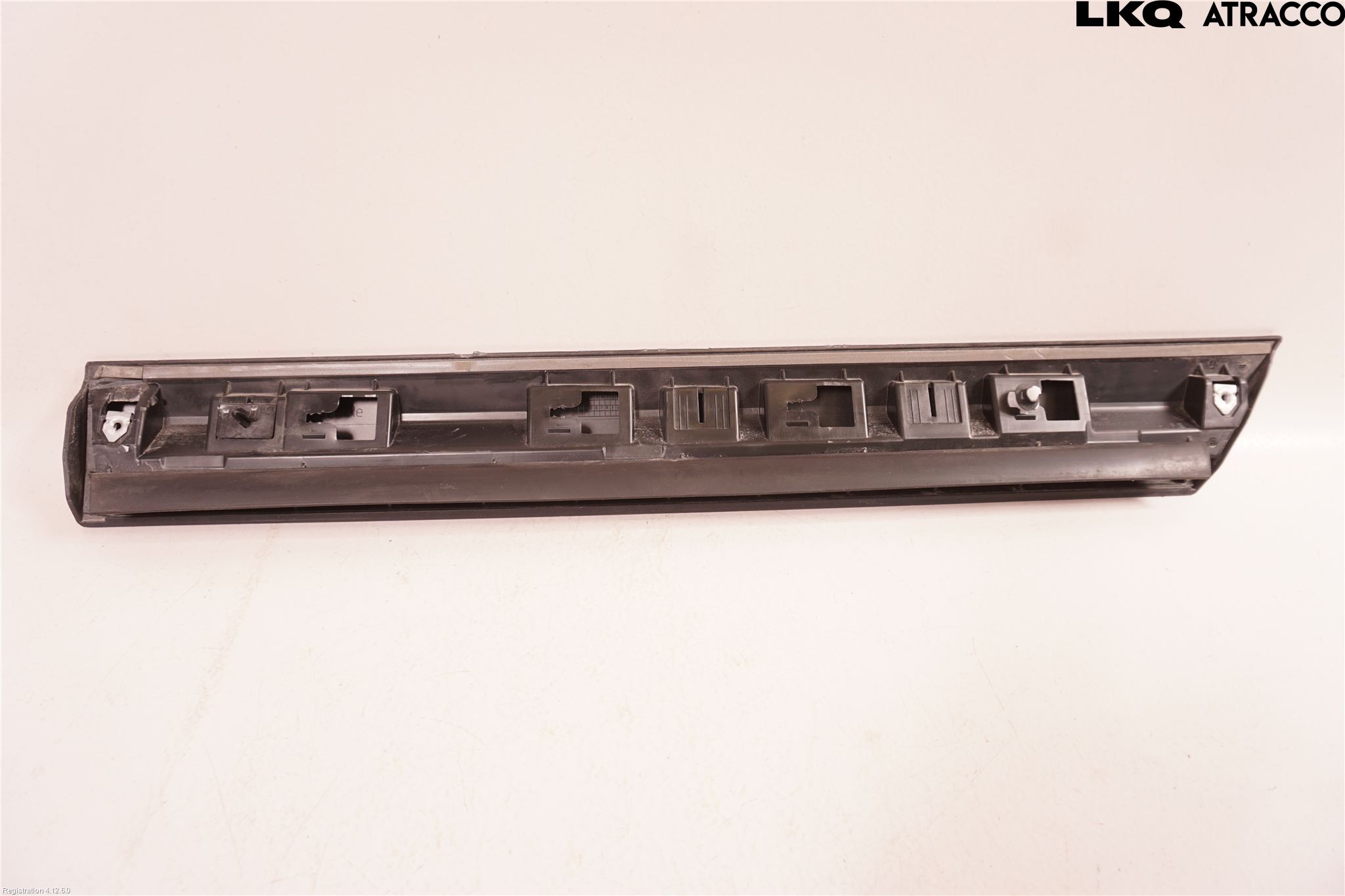 Volkswagen VW PASSAT 20-24 Dörr Dekorlist Bak Hö