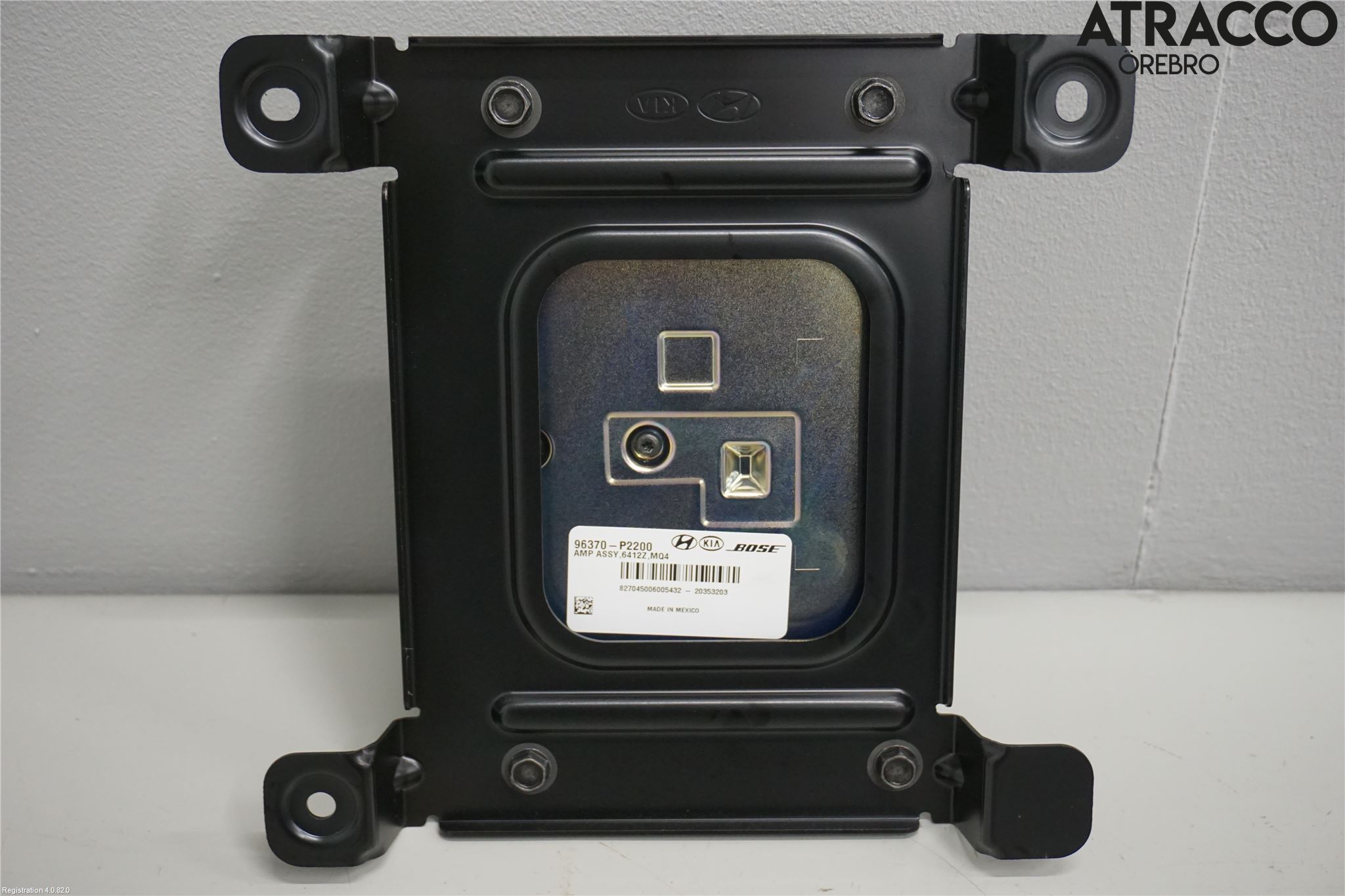 Kia SORENTO 21- Radio-Stereo Förstärkare
