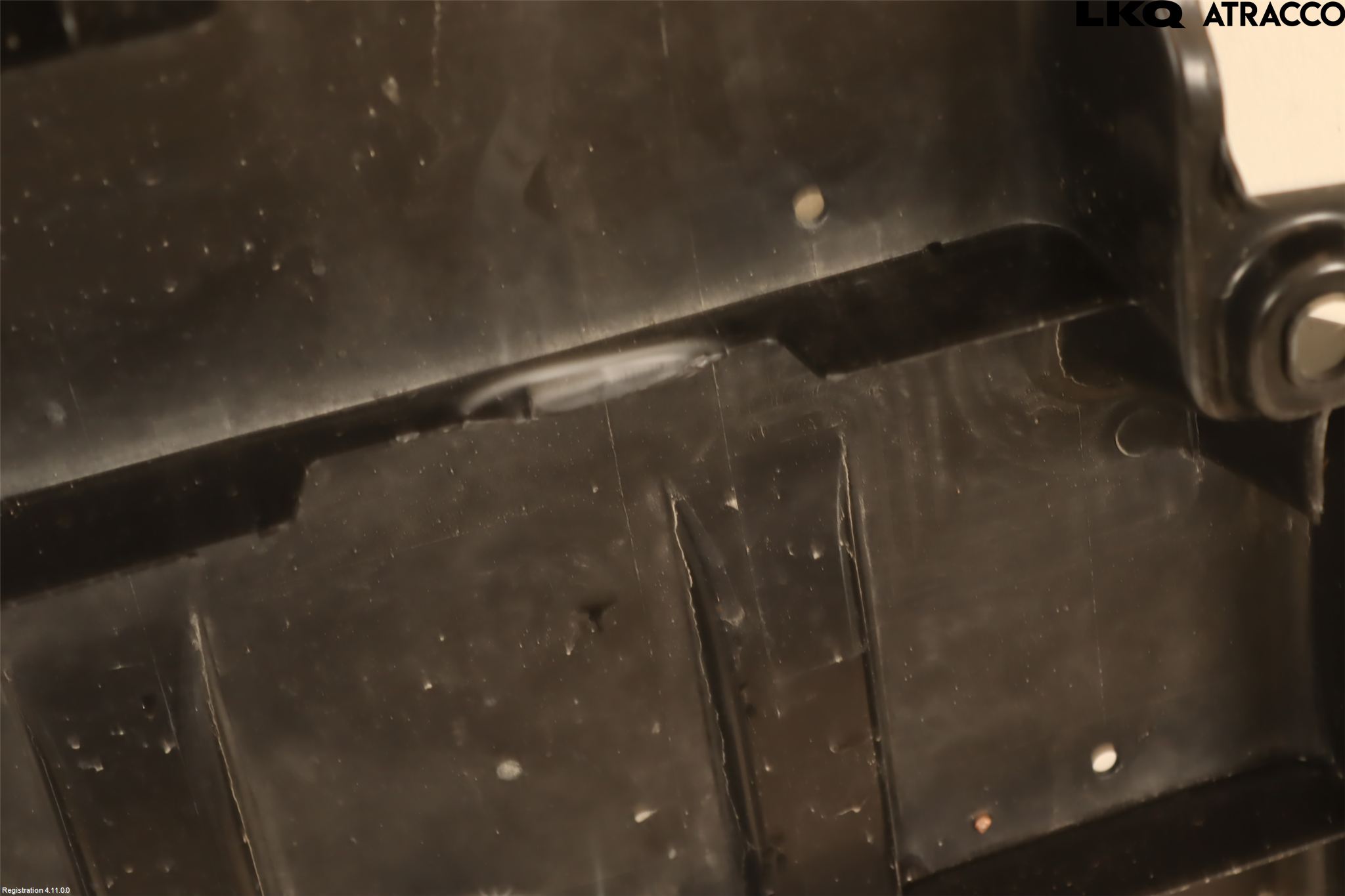 Subaru FORESTER SK 19- Hasplåt Plåt-Plast