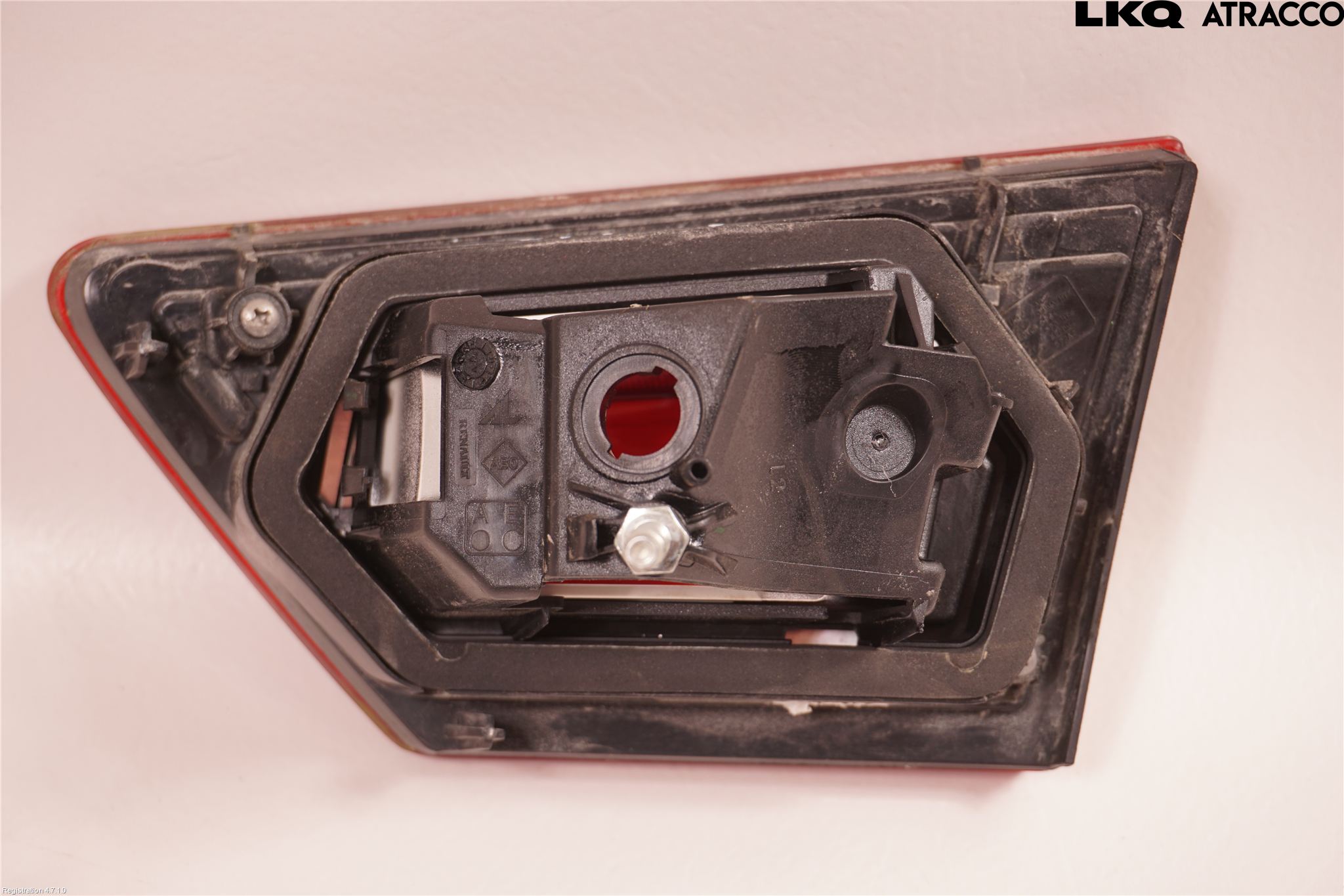 Renault CLIO IV 12-16 Bakljus Lucka Vä