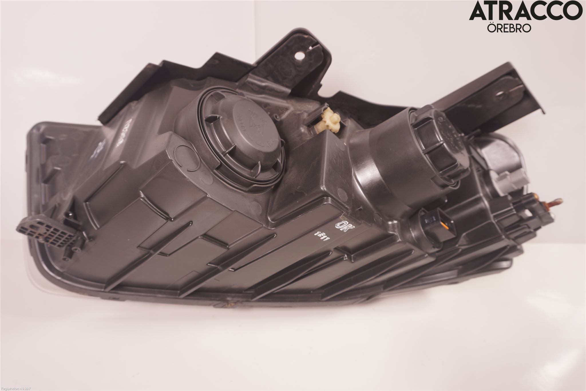 Chevrolet CAPTIVA Strålkastare Höger