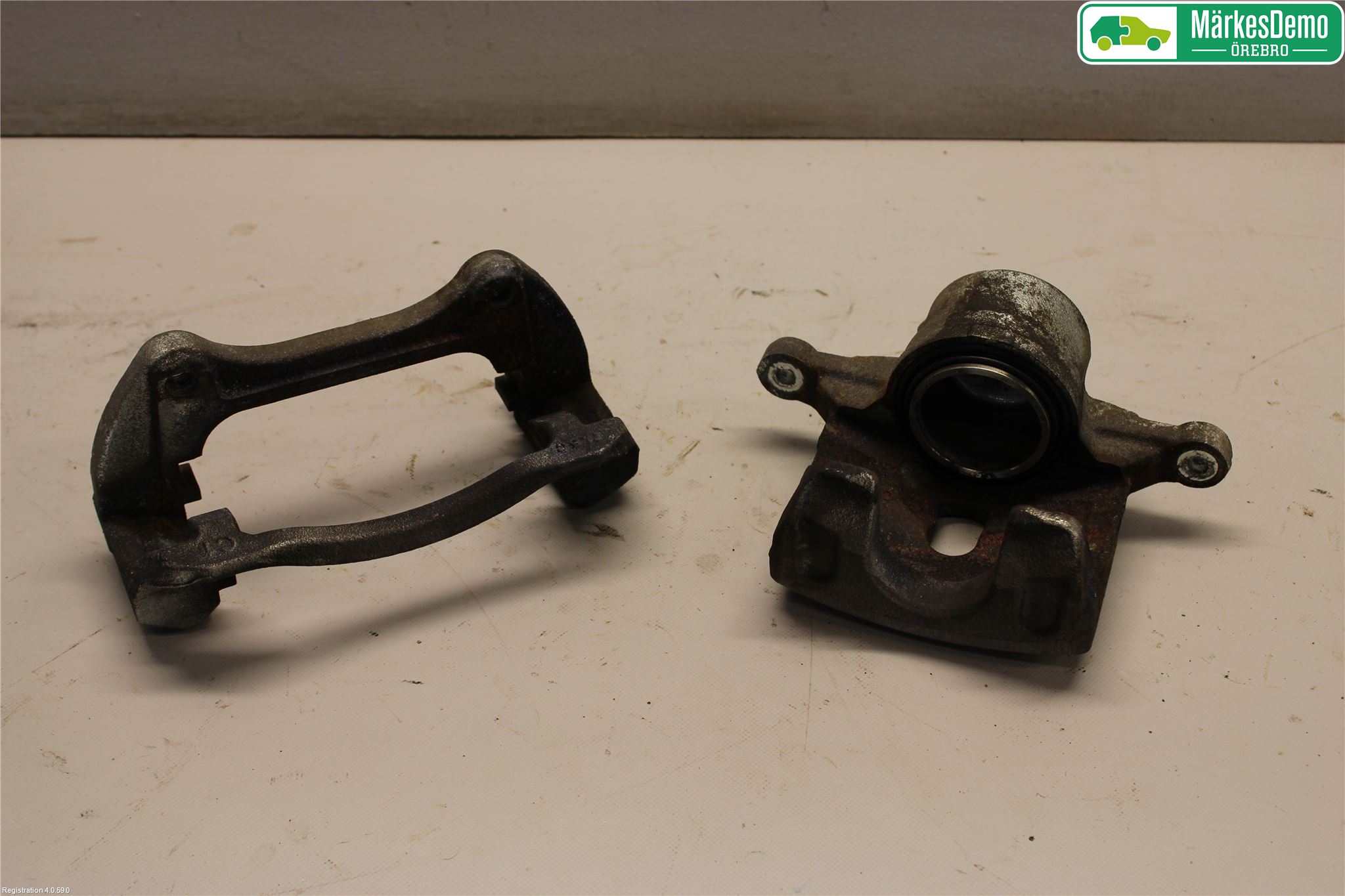 Kia CEED 12-18 Bromsok Fram Vänster