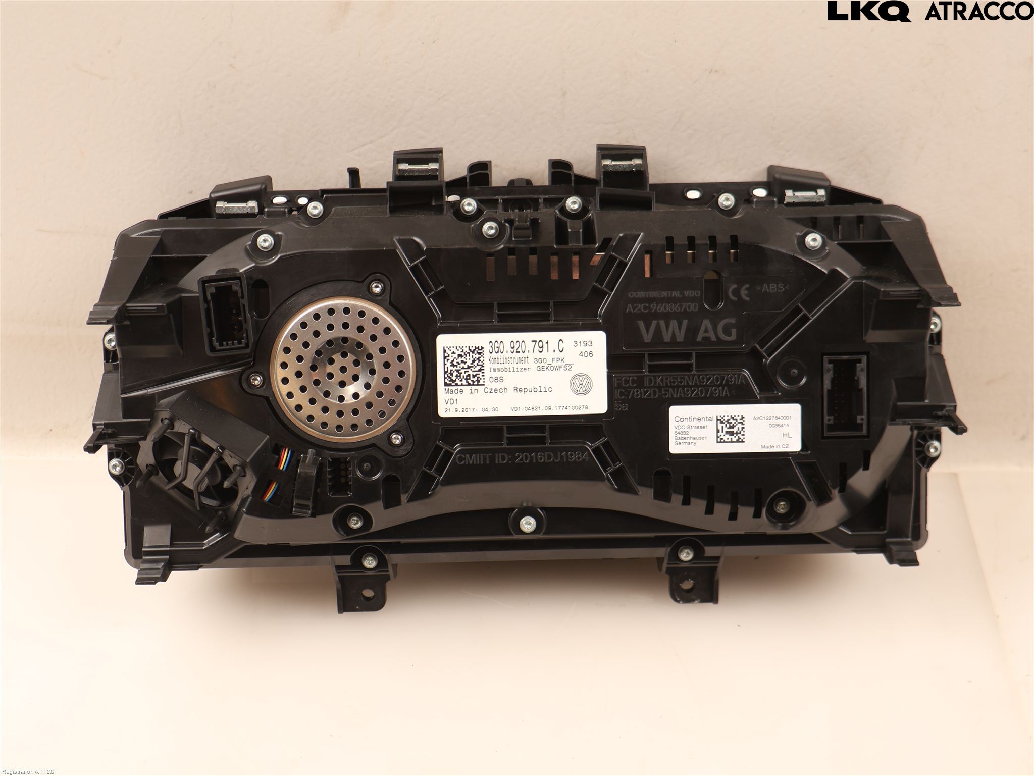Volkswagen VW PASSAT 15-19 Instrument Komb