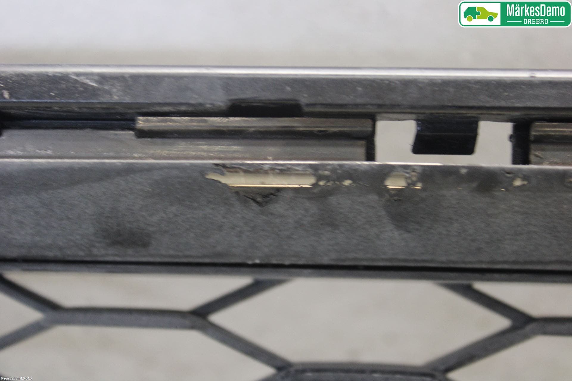 Kia STINGER 18- Grill-Galler