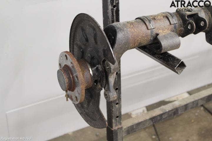 Volkswagen VW CADDY 16-20 Bakaxelbalk