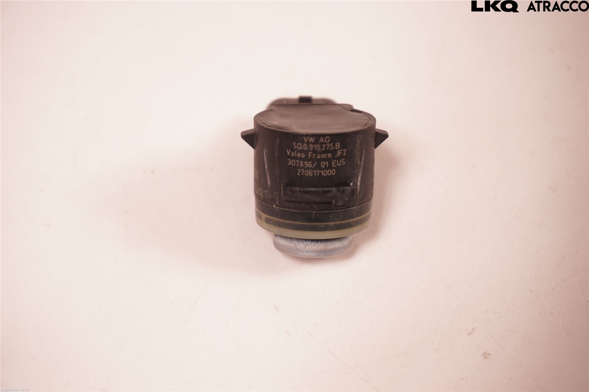 Volkswagen VW PASSAT 15-19 Parkeringshjälp Frontsensor