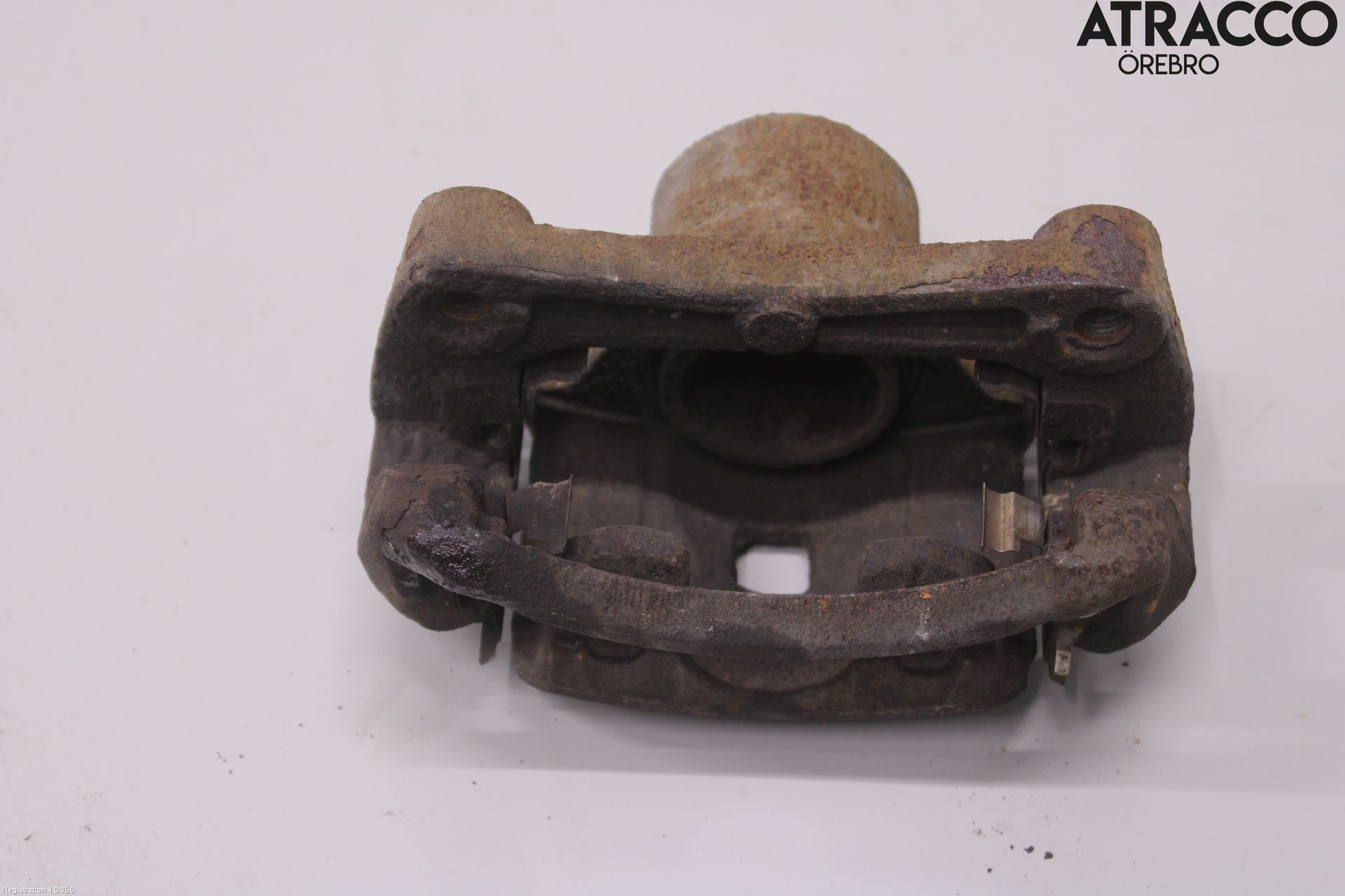 Nissan PULSAR Bromsok Fram Höger