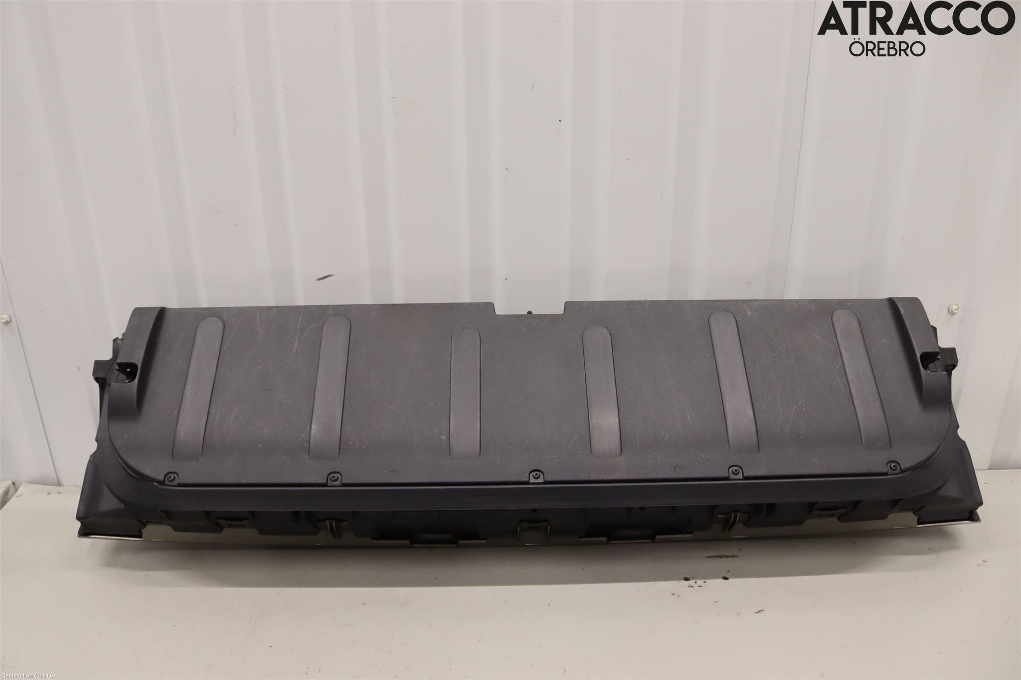 Peugeot 3008 09-16 Baklucka Nedre