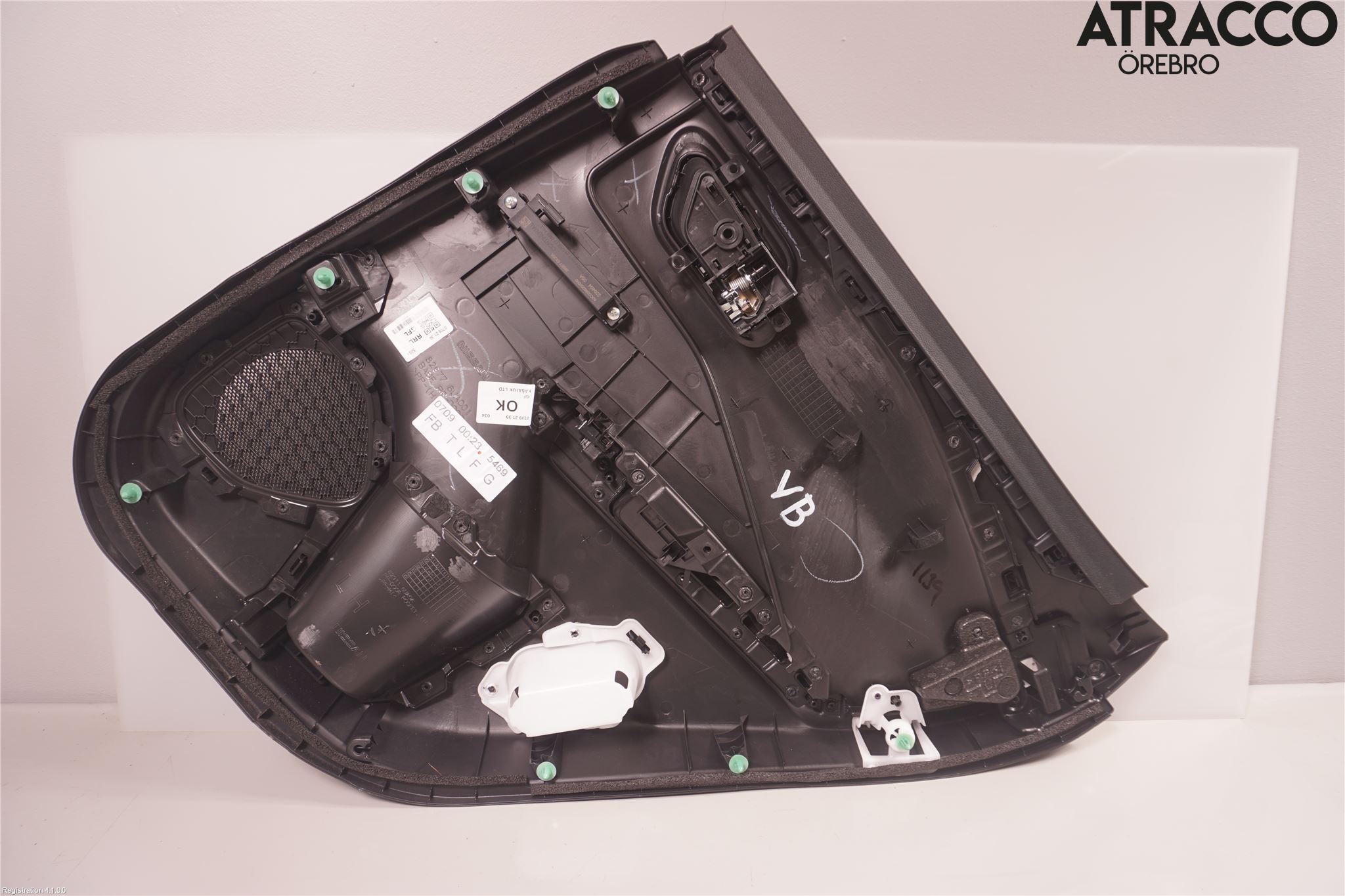 Nissan QASHQAI 21- Dörrklädsel Vä