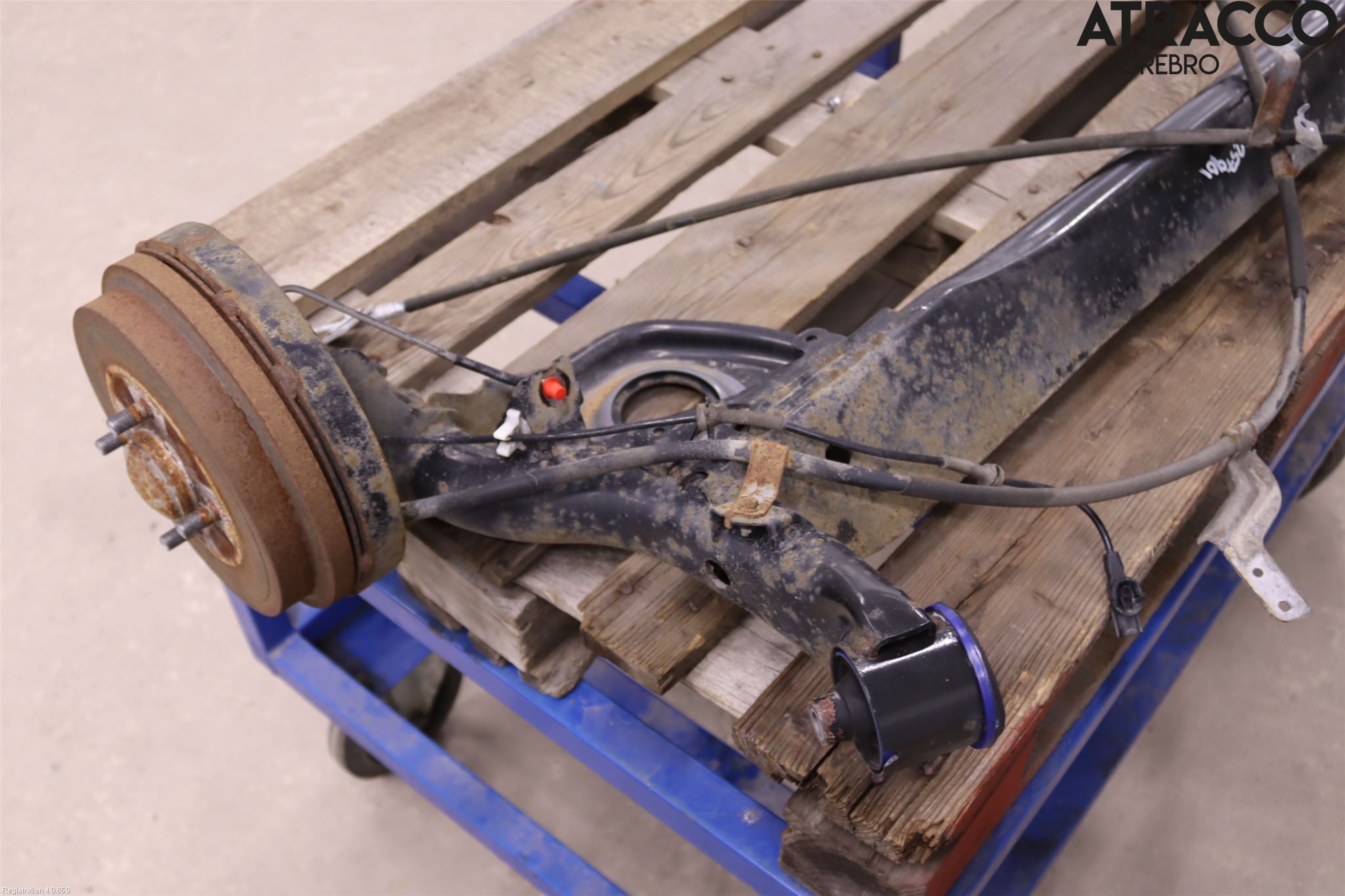 Nissan NOTE E12 14-20 Bakaxelbalk