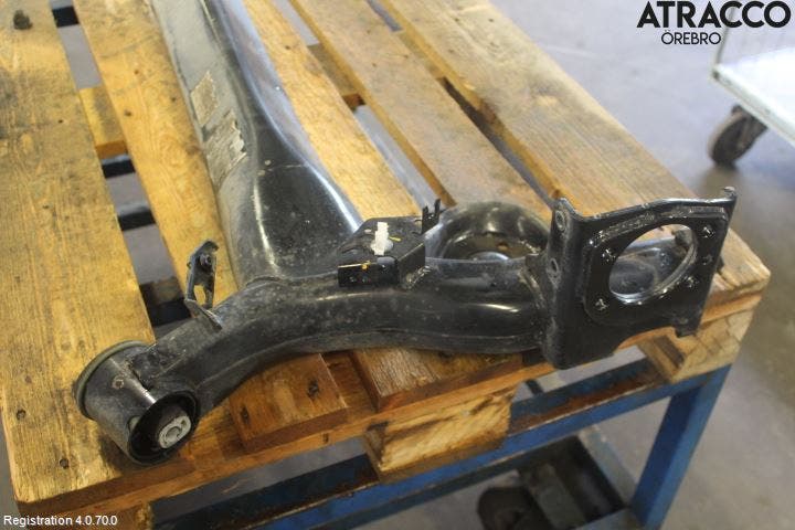 Nissan QASHQAI 17-21 Bakaxelbalk