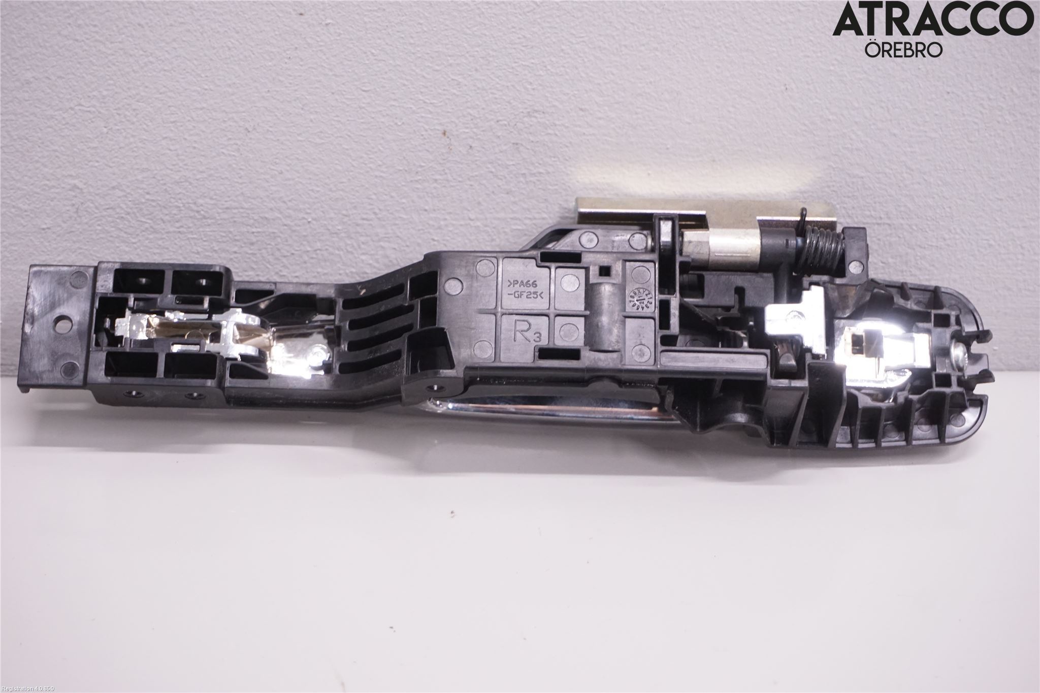 Nissan LEAF 18- Dörrhandtag Yttre Hö