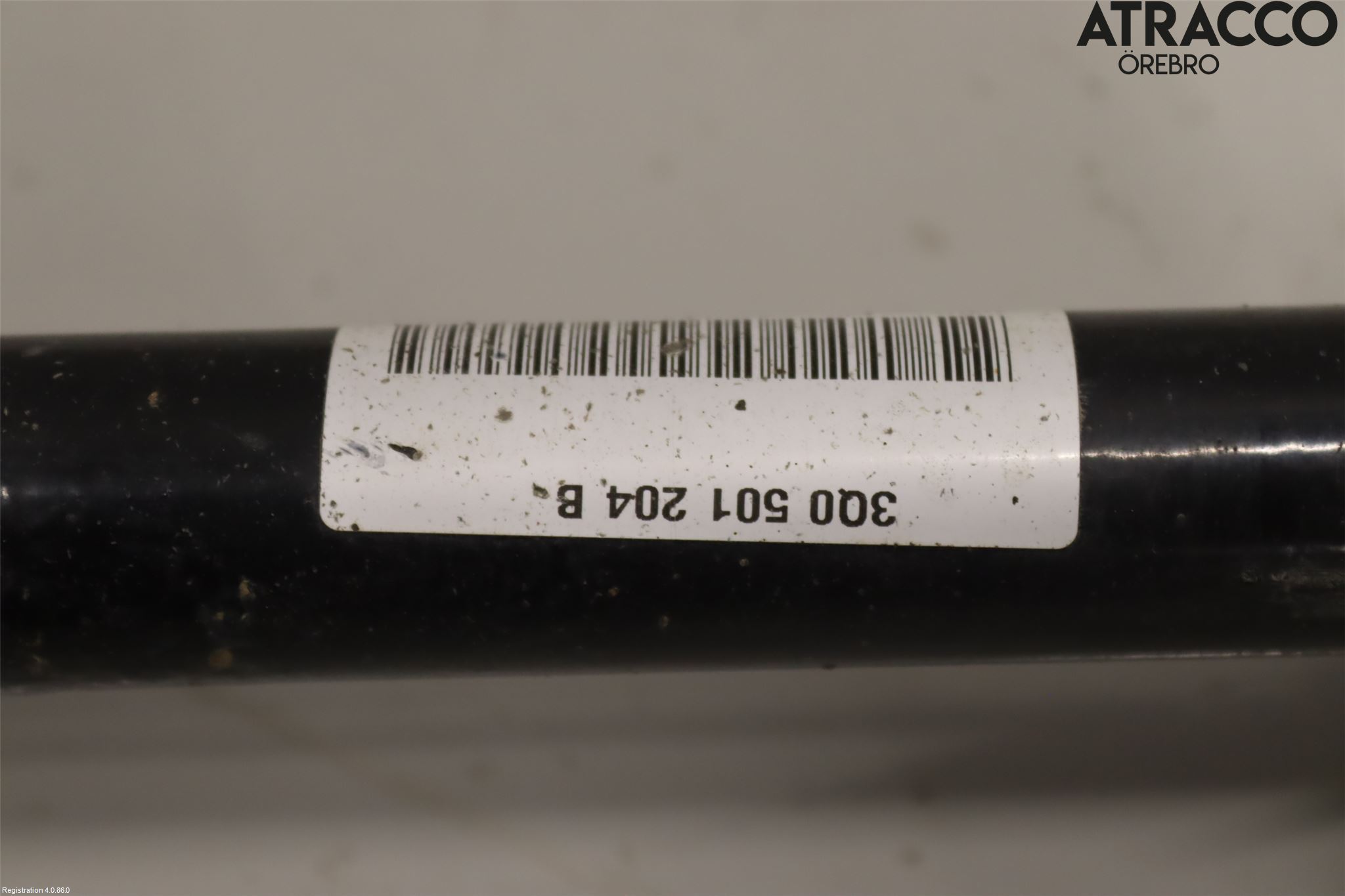 Volkswagen VW TIGUAN 16-24 Drivaxel Bak Höger