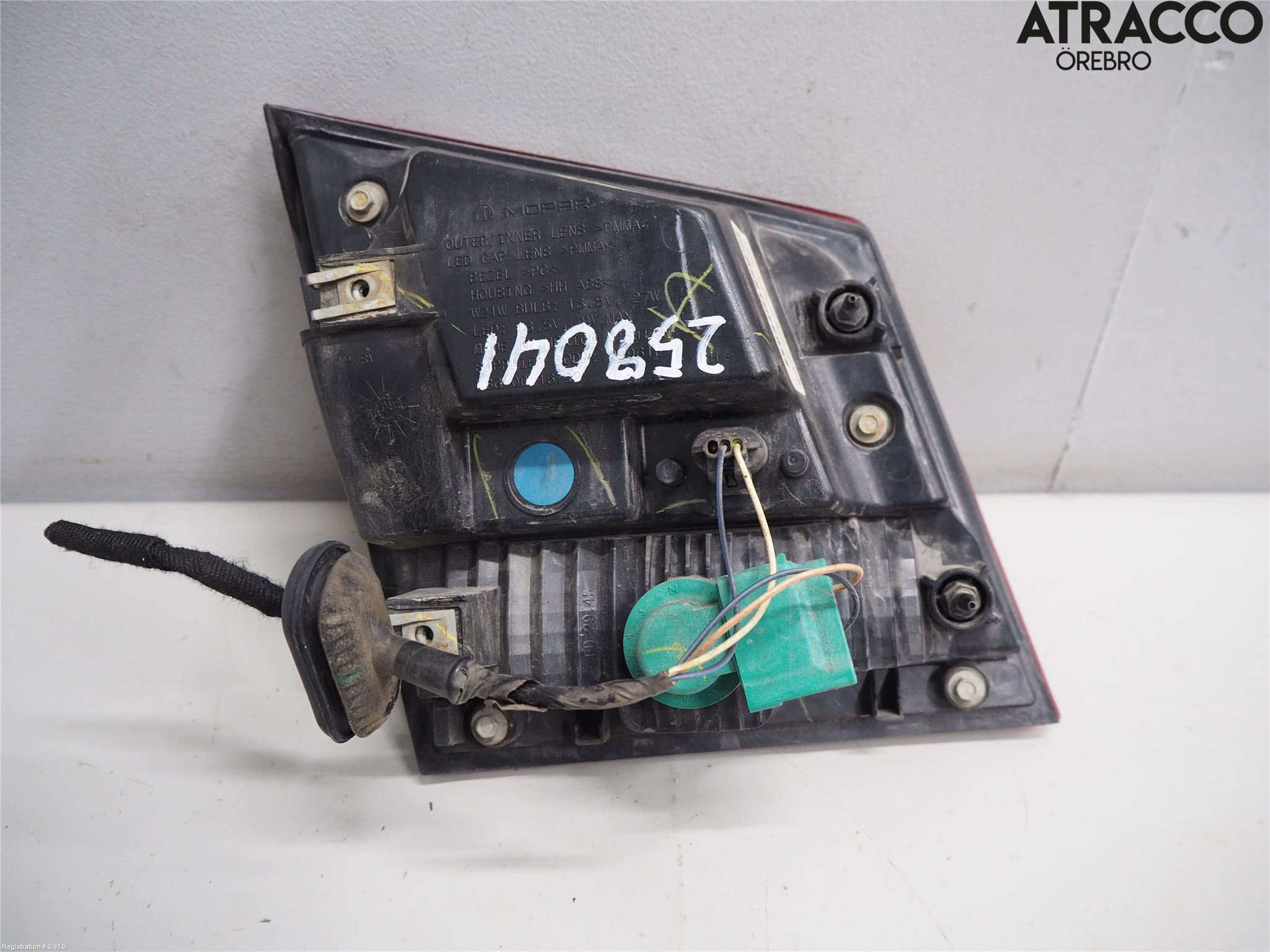 Fiat FREEMONT Bakljus Lucka Hö