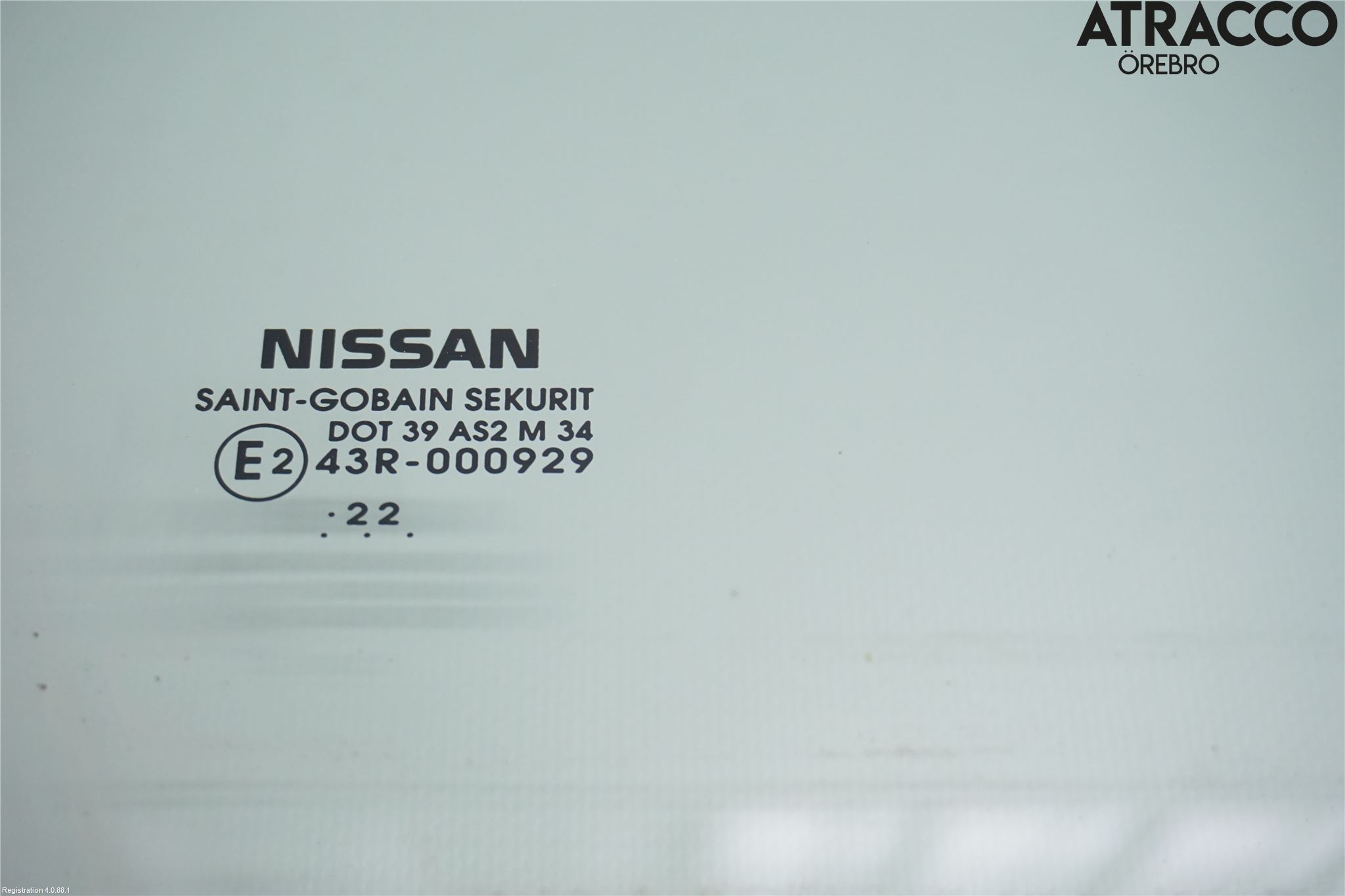 Nissan MICRA 17- Dörruta Fram Höger