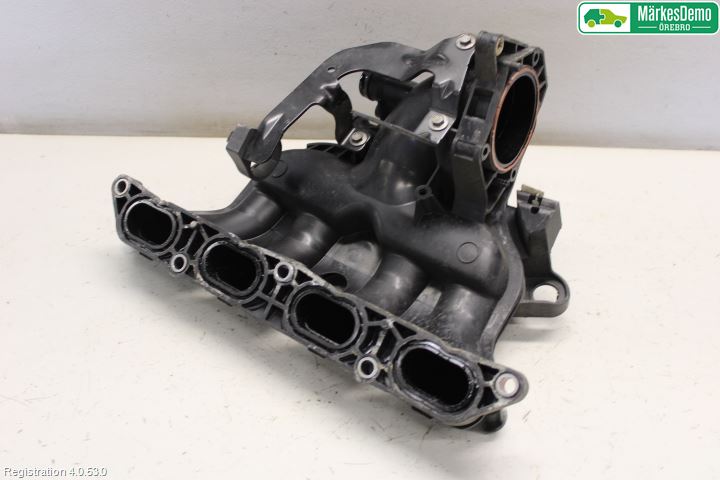 Peugeot 308 08-13 Grenrör Insug