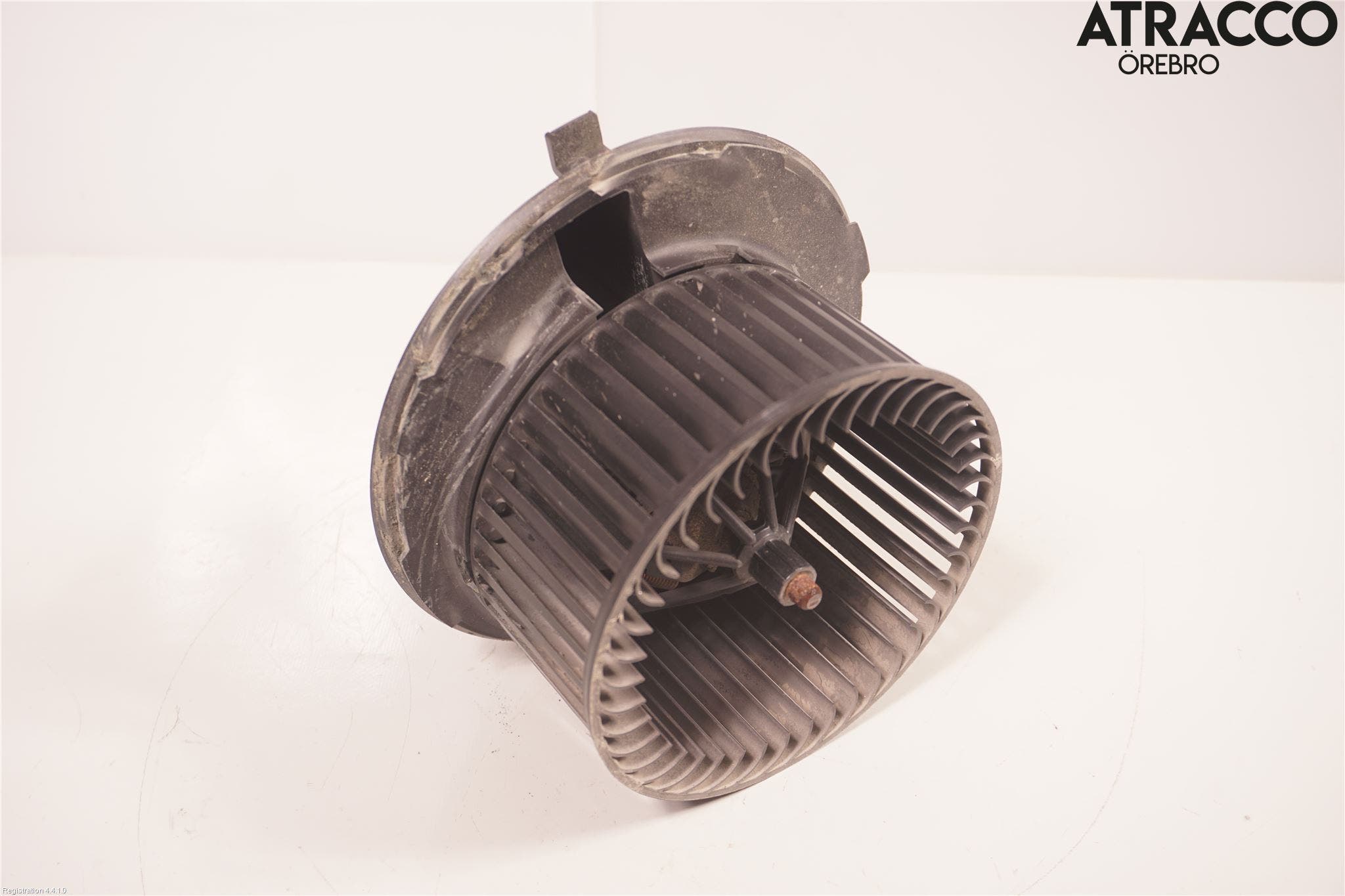 Volkswagen VW CADDY 11-15 Värmefläkt