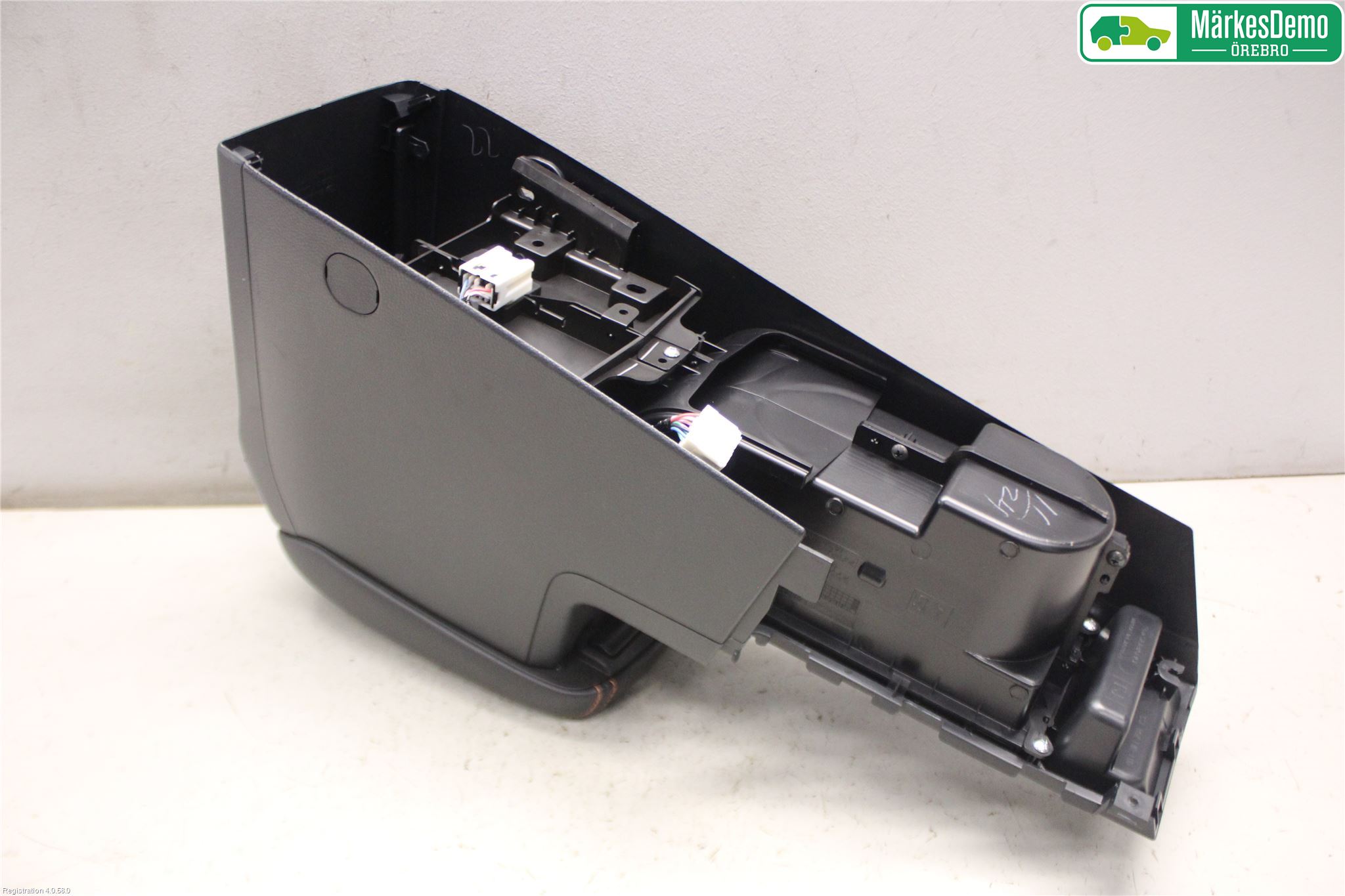 Subaru XV 12-17 Instrumentkonsoll Mitt