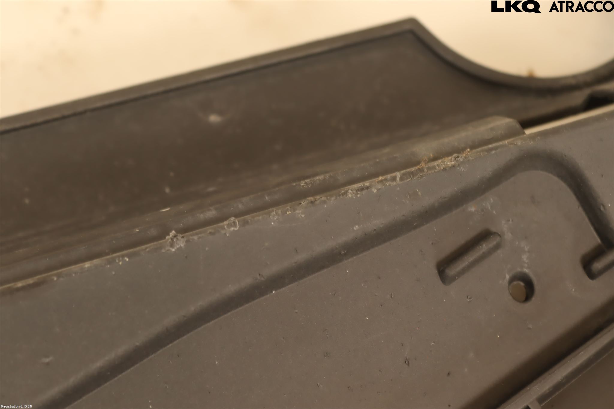 Volvo V60 11-13 Hasplåt Plåt-Plast