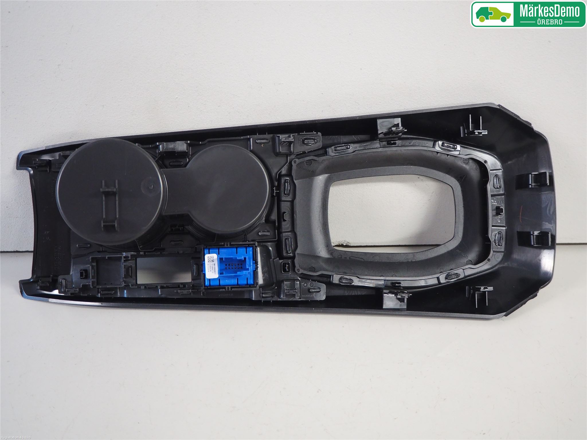 Peugeot 208/E-208 20- Instrumentkonsoll Golv