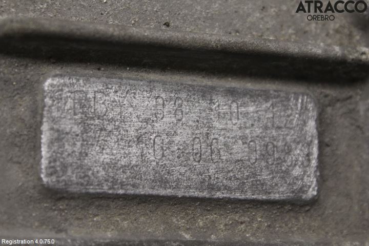 Volkswagen VW PASSAT 11-14 Växellåda Automat