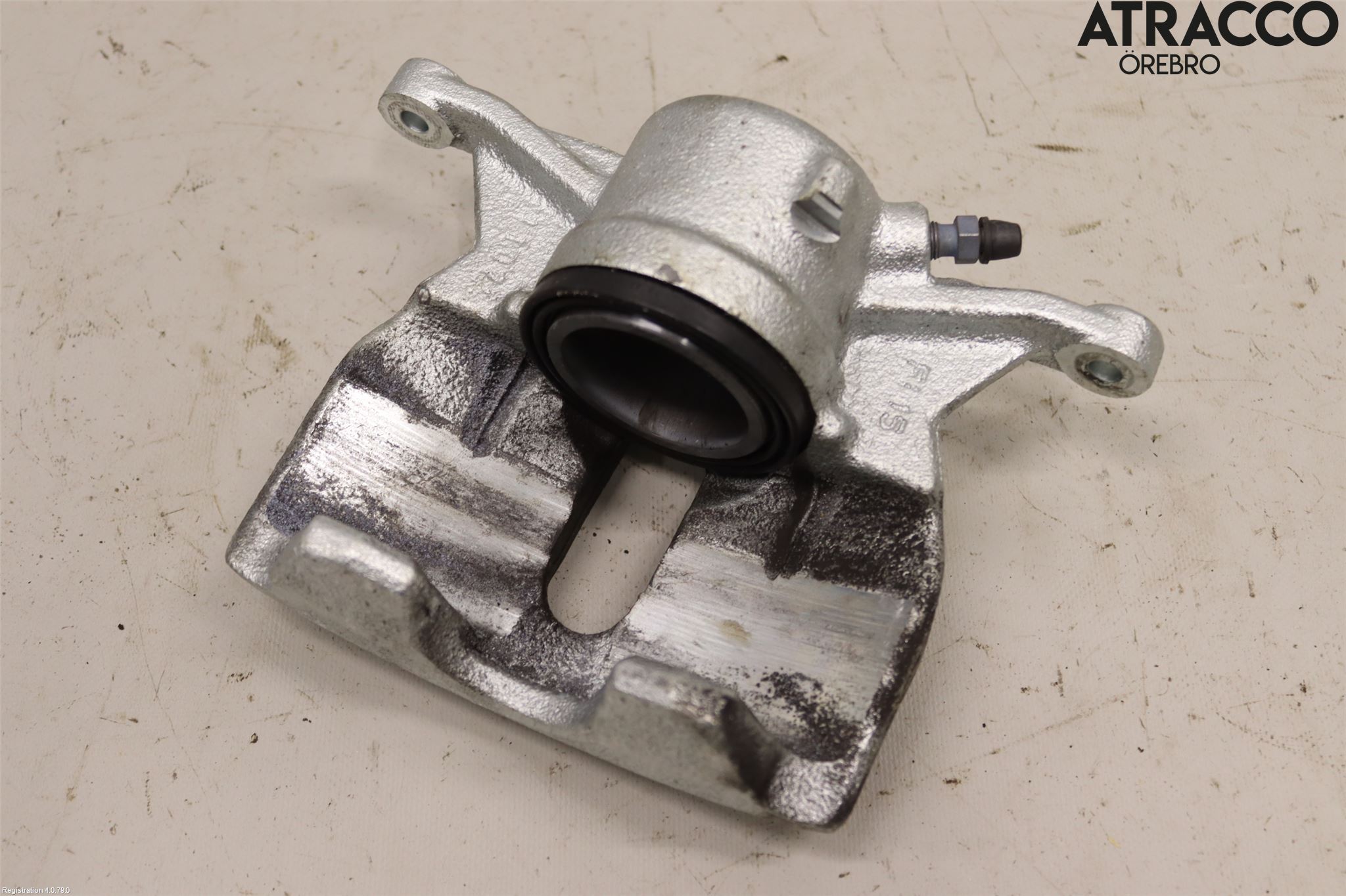 Audi Q2/SQ2 17- Bromsok Fram Höger