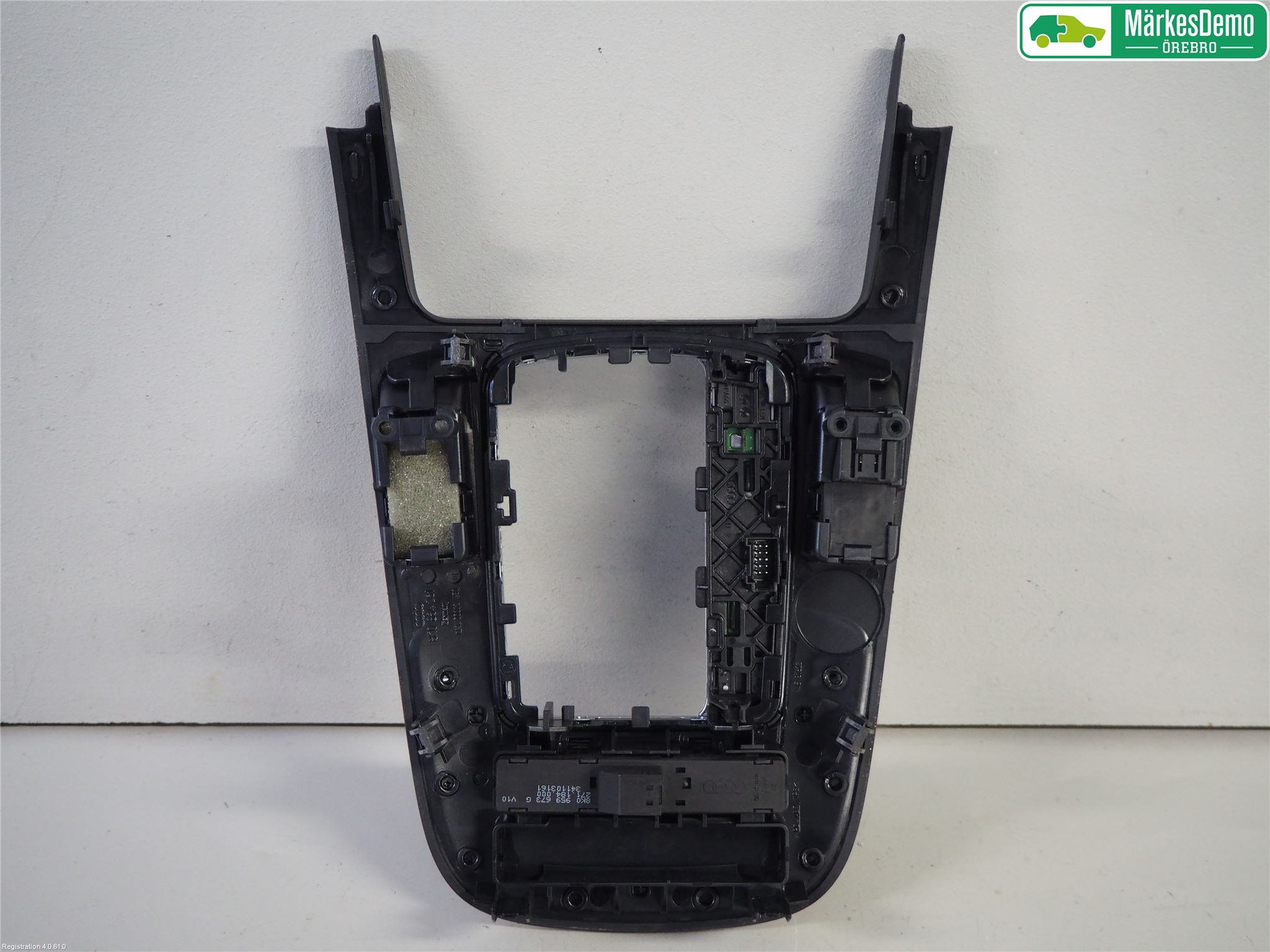 Audi A4/S4 08-11 Instrumentkonsoll Mitt
