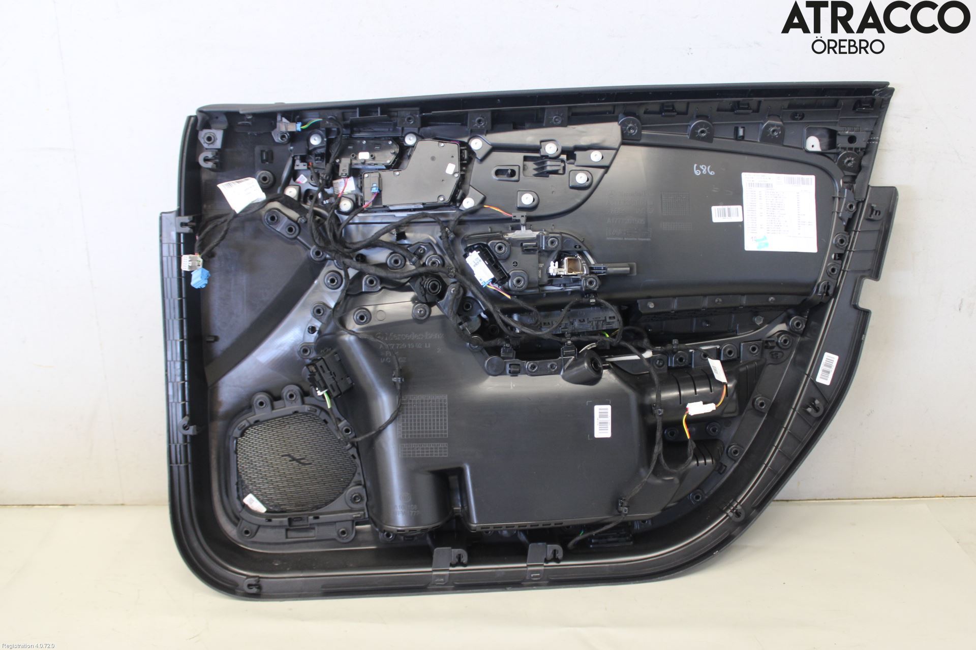 Mercedes-Benz MB A-KLASS (W177) 18- Dörrklädsel Vä