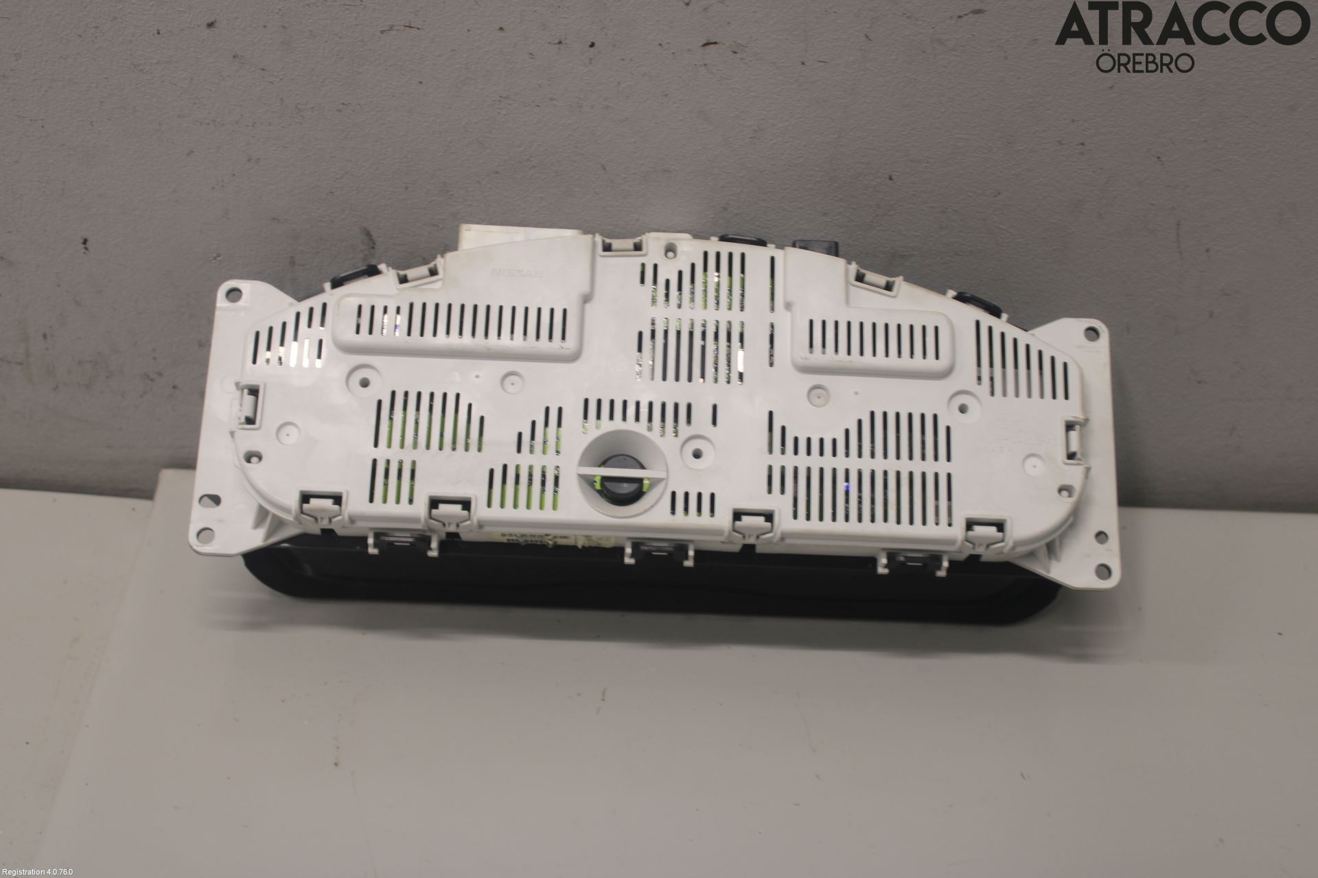 Nissan NAVARA 05-16 Instrument Komb