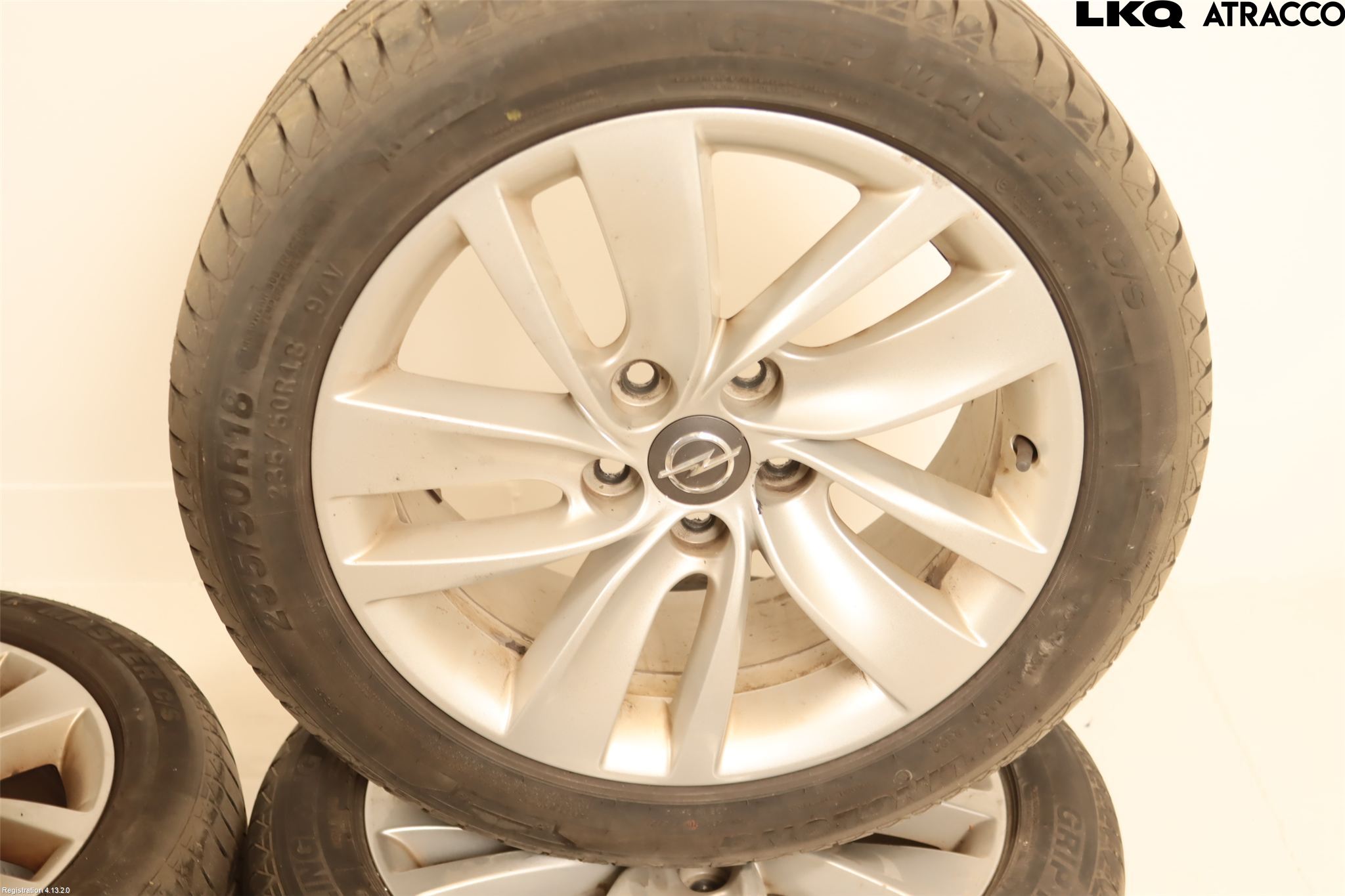 Opel INSIGNIA 09-16 Sommardäck Alumfälg 4St