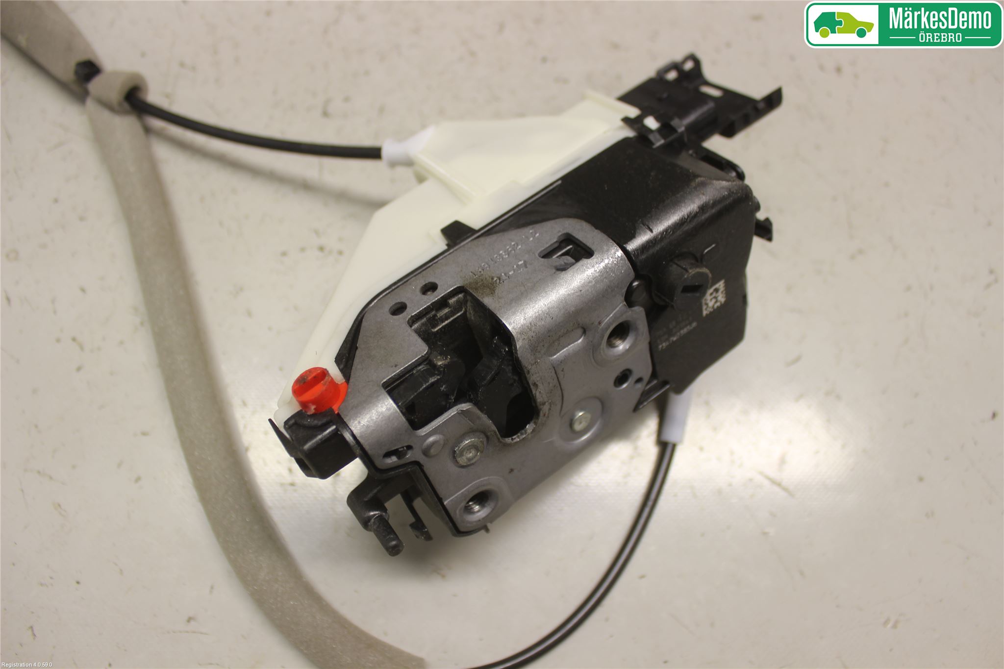 Peugeot PARTNER 16-18 Låskista-Dörrlås