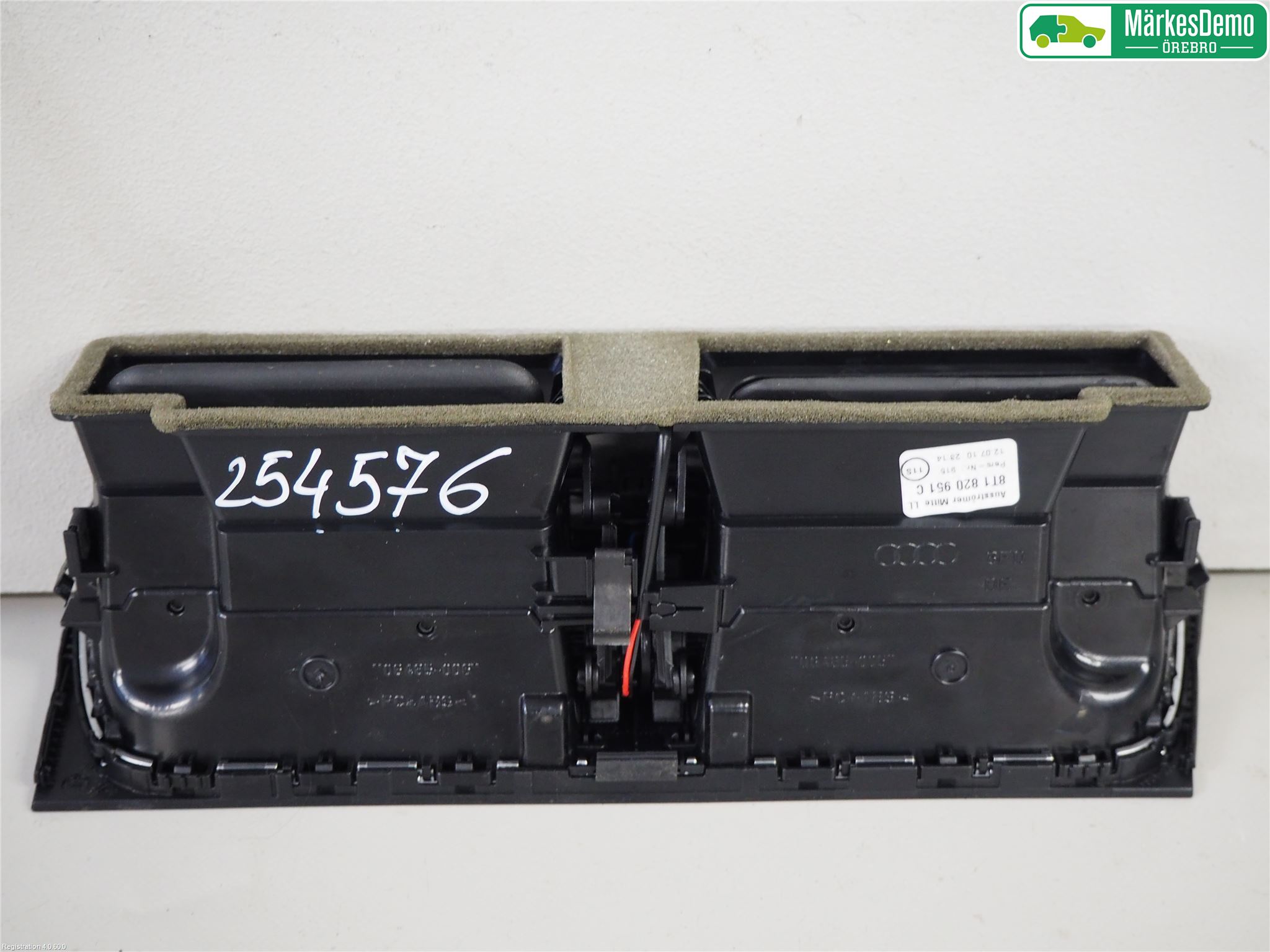 Audi A5 07-16 Defrosterkanal-Munstycke