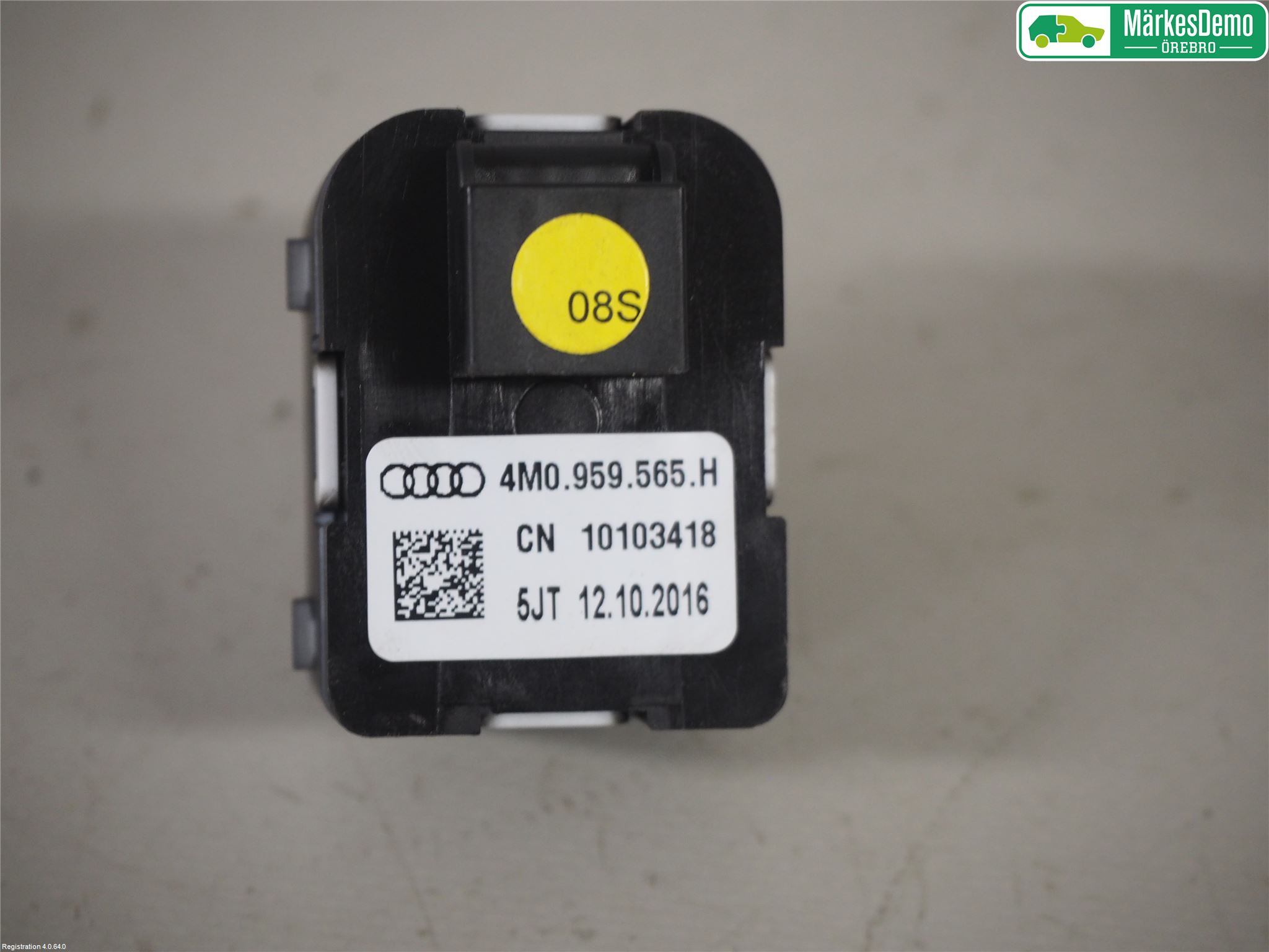 Audi A4/S4 B9 16-19 Strömställare Spegel