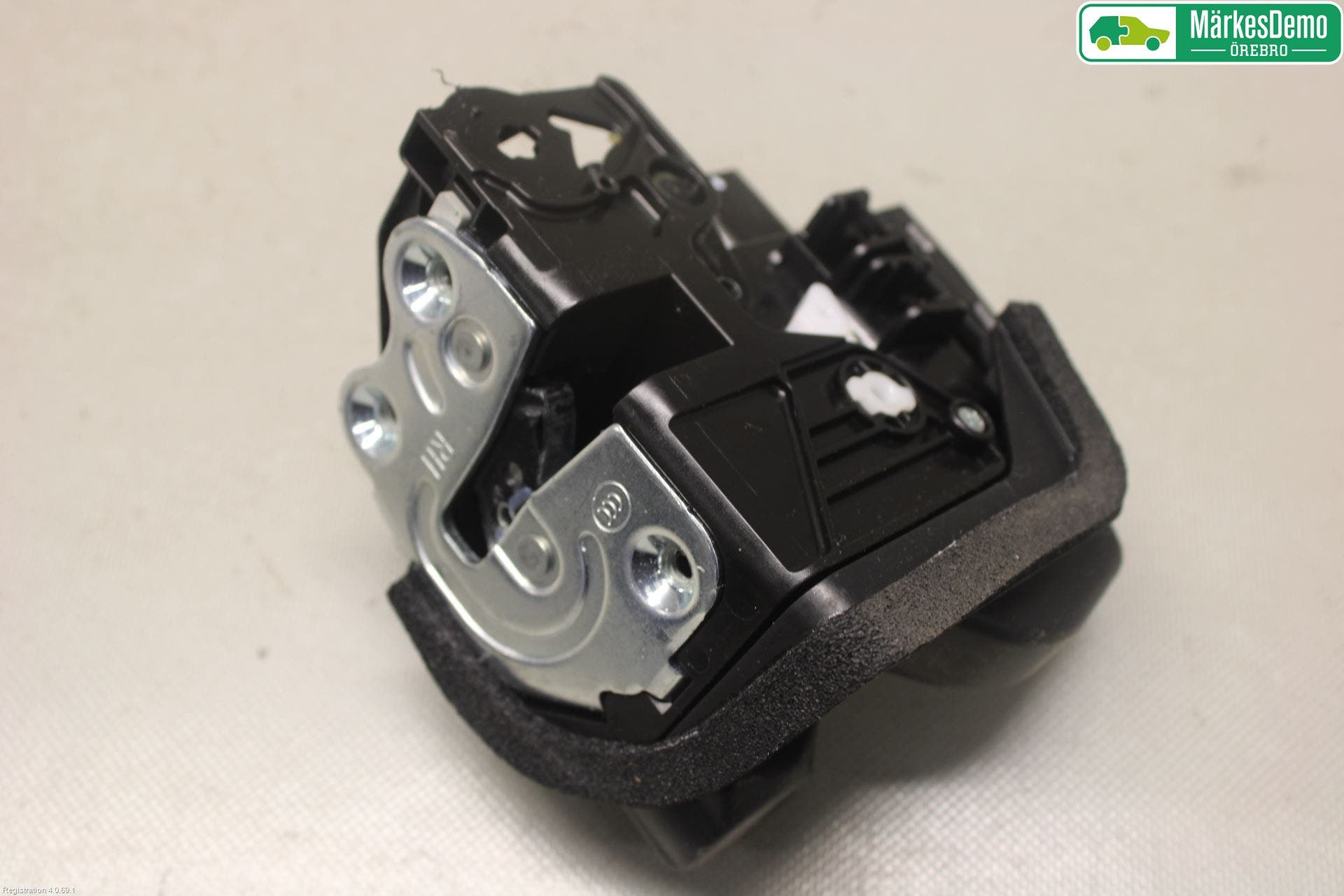 Kia PICANTO 17- Låskista-Dörrlås