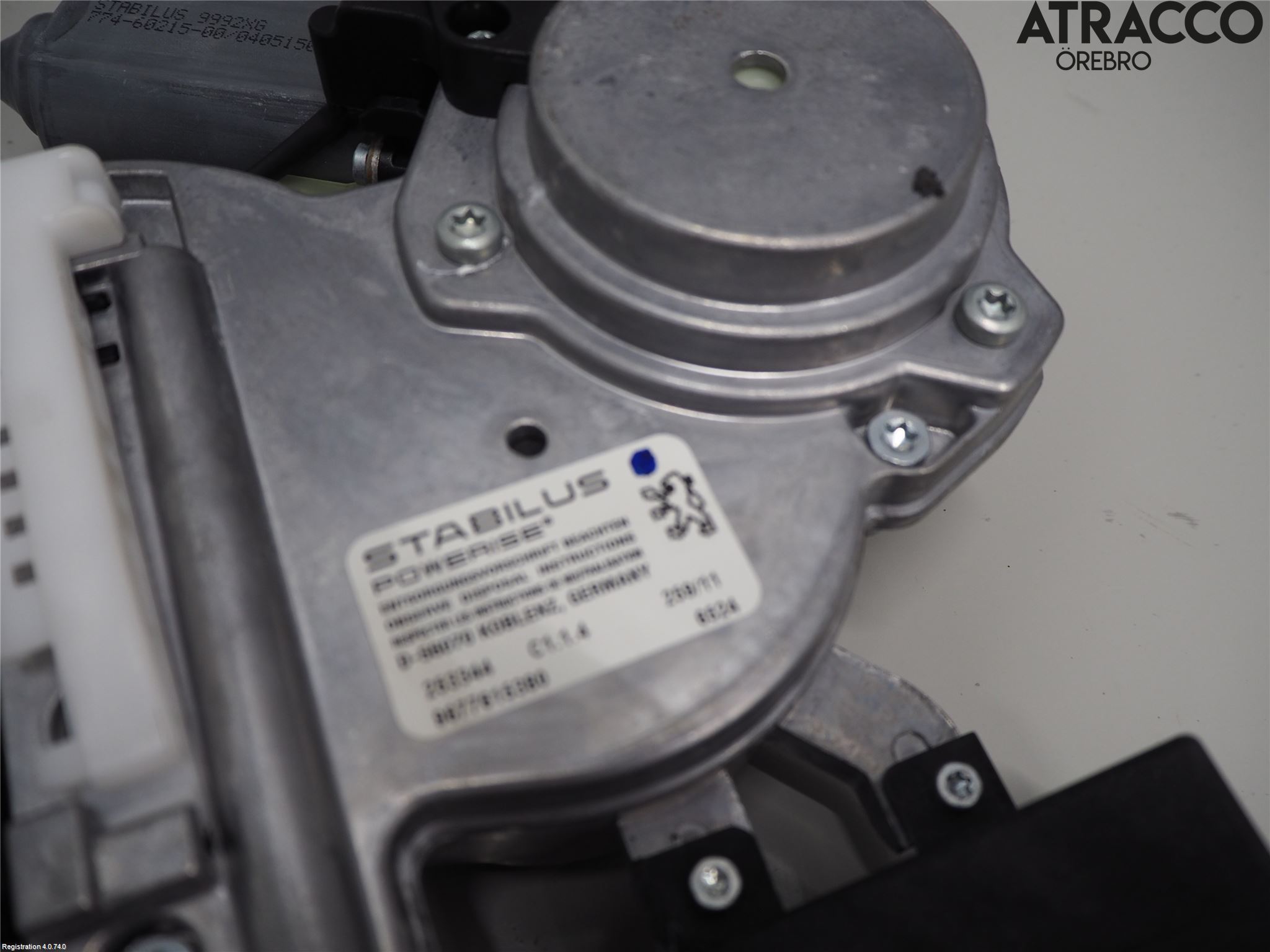 Peugeot 508 11-18 Bakluckeöppnare Automatisk