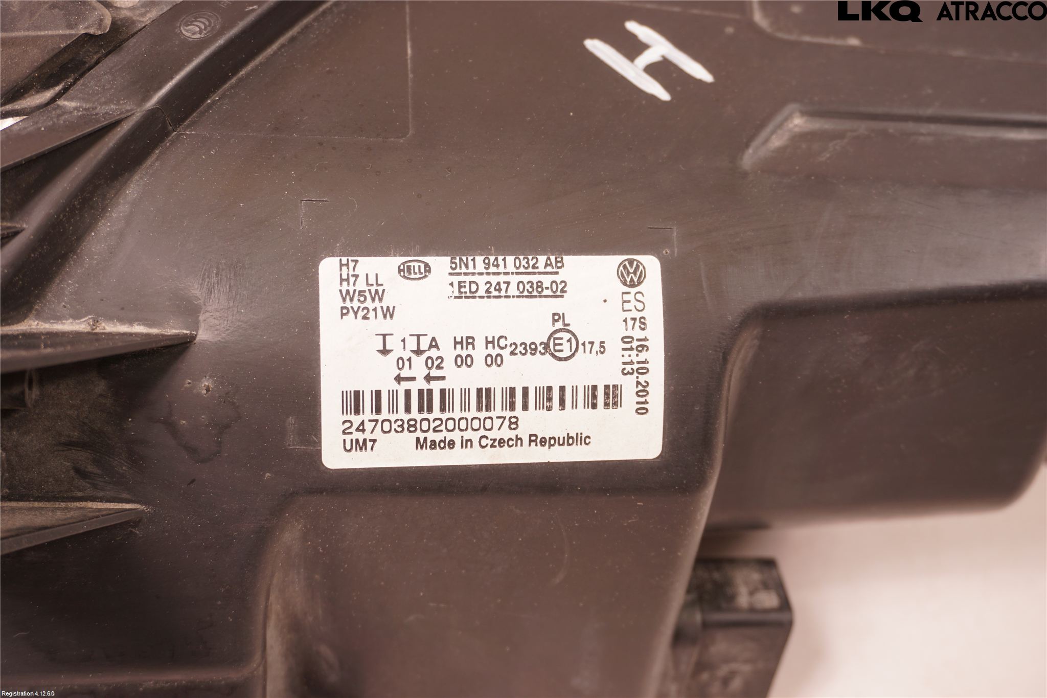Volkswagen VW TIGUAN 07-16 Strålkastare Höger
