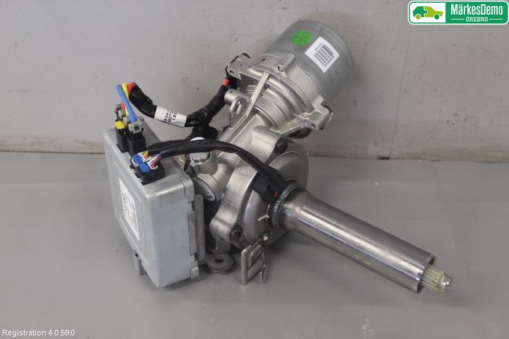 Hyundai i30 GD 13-17 Rattaxelagg Med Inb Servo