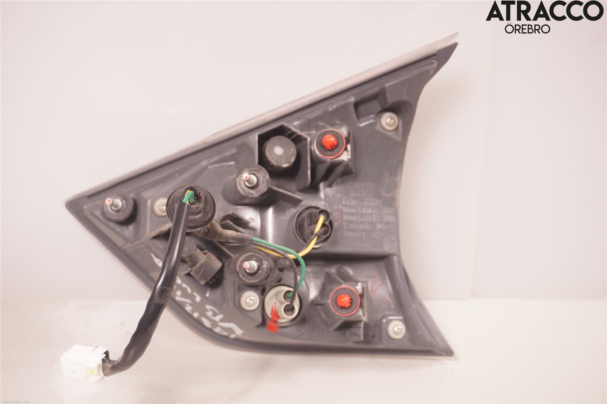 Nissan X-TRAIL 14-21 Bakljus Lucka Vä