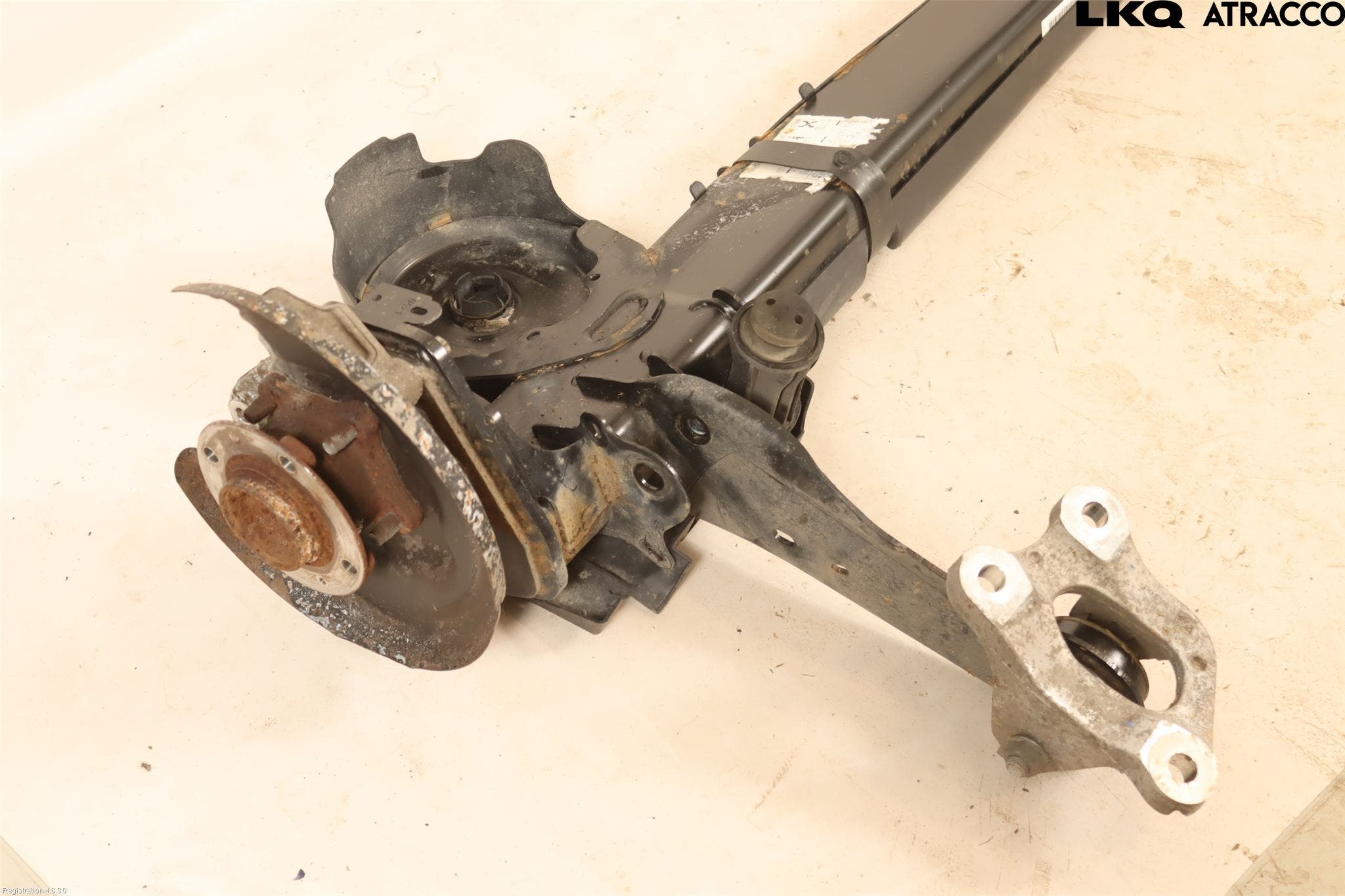 Citroen C4/E-C4 C4X/E-C4X III 21- Bakaxelbalk