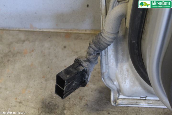 Ford FOCUS C-MAX I 03-06 Dörr Bak Höger