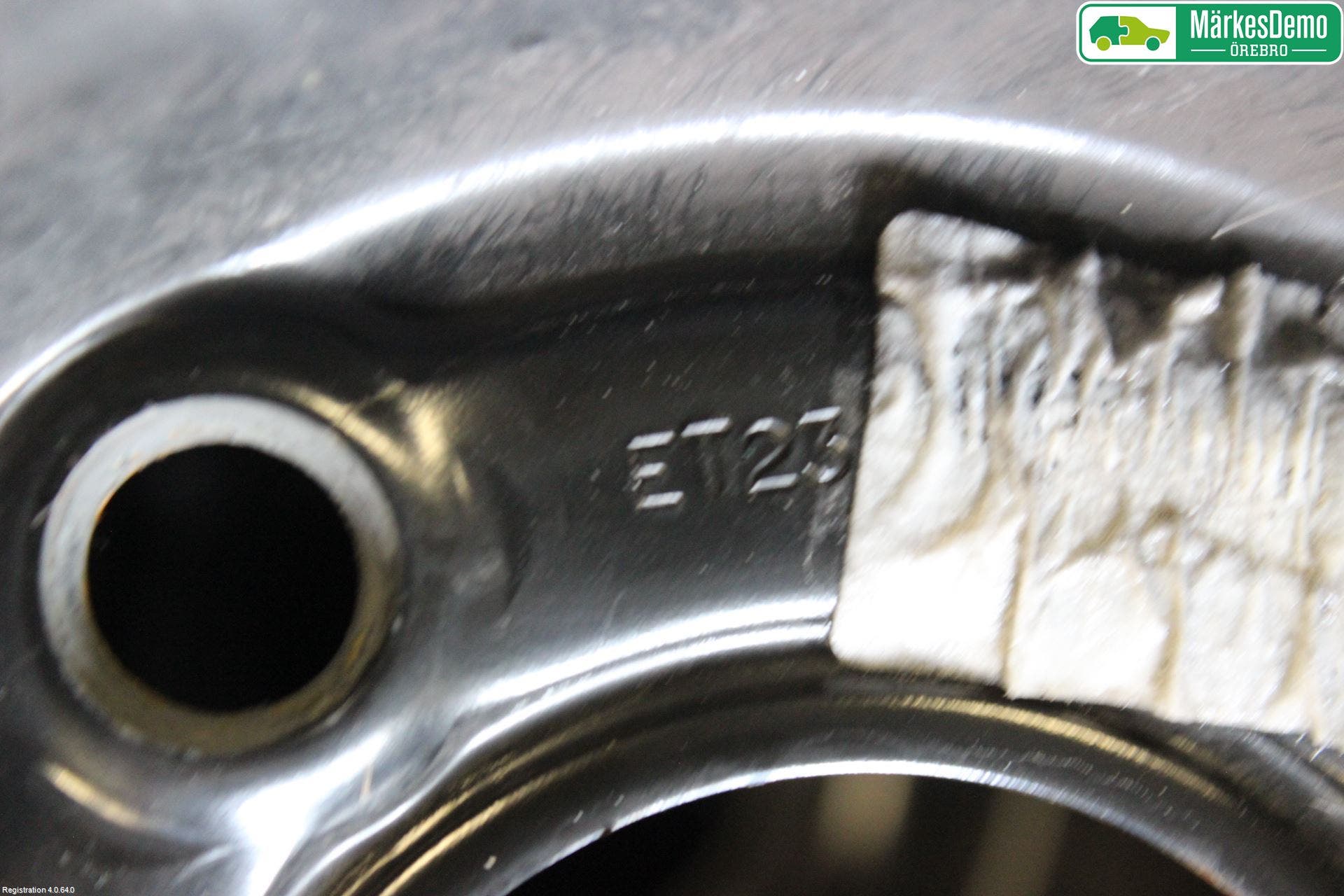 Peugeot PEUGOT 208 16-19 Sommardäck Plåtfälg 4St