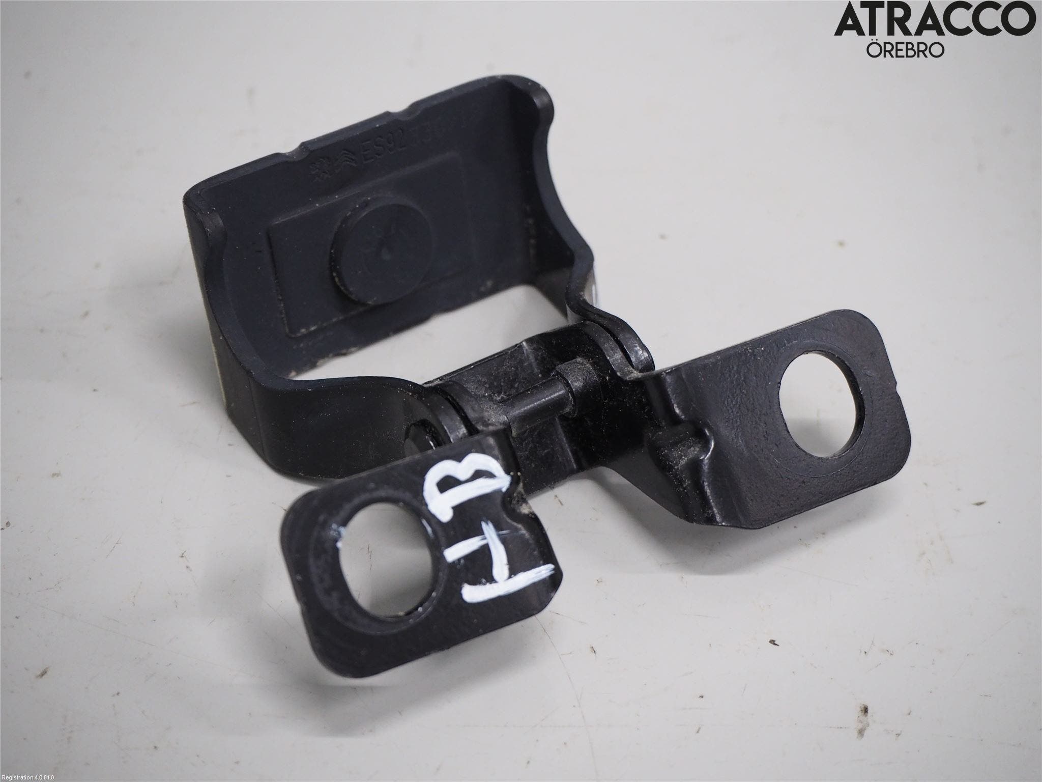 Peugeot 308 14-21 Bakluckegångjärn Hö