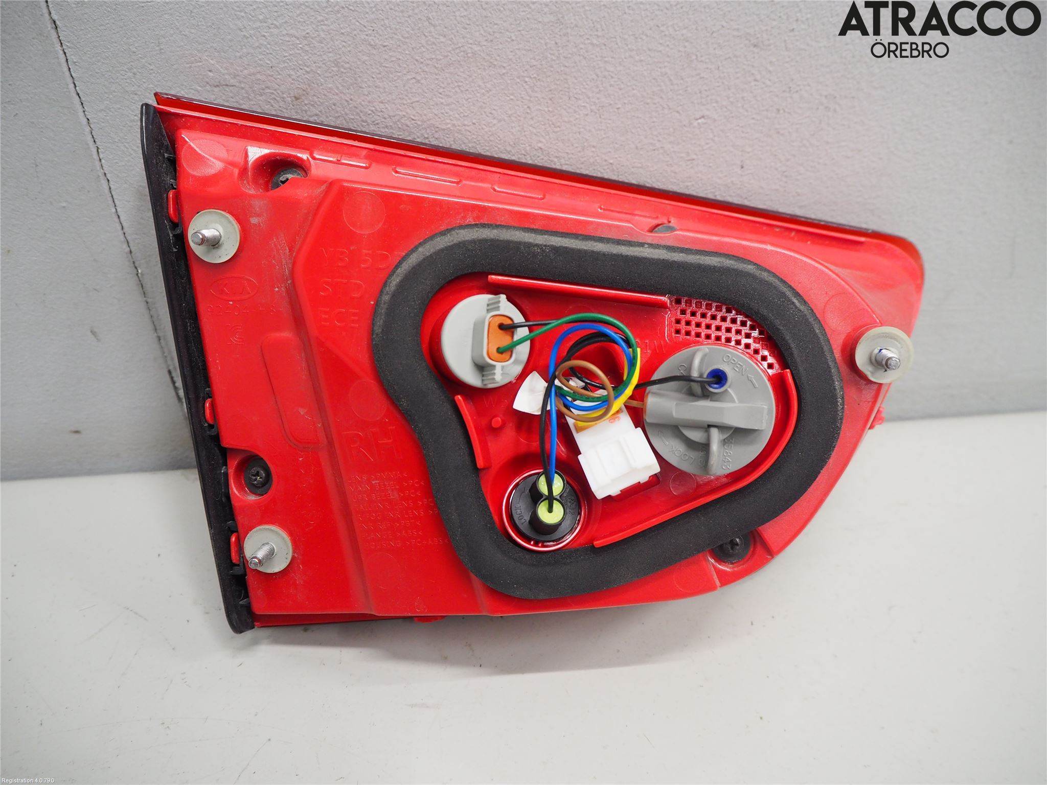 Kia RIO 17- Bakljus Lucka Hö