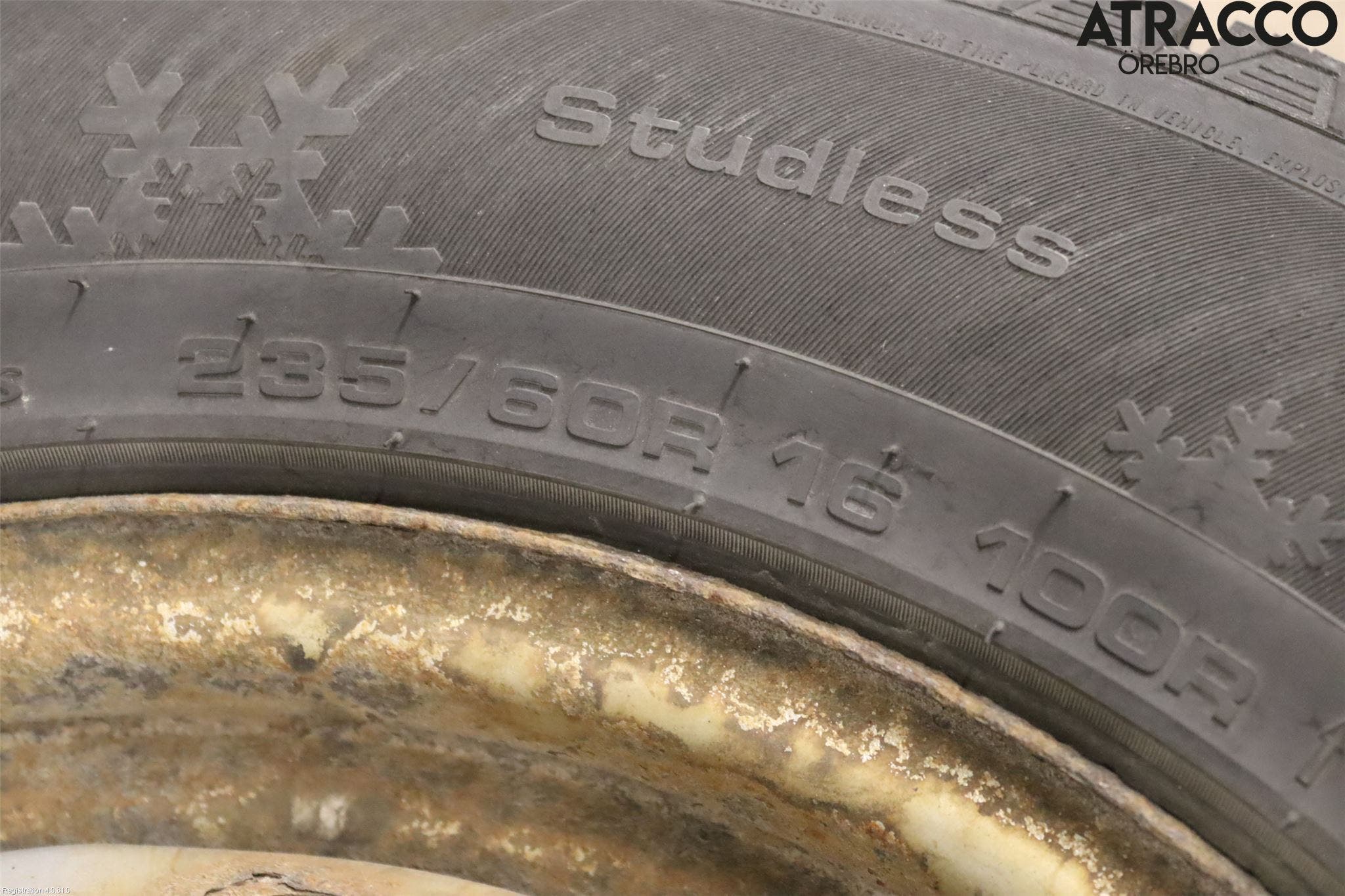 Mitsubishi PAJERO  99-06 Vinterdäck Plåtfälg 4St