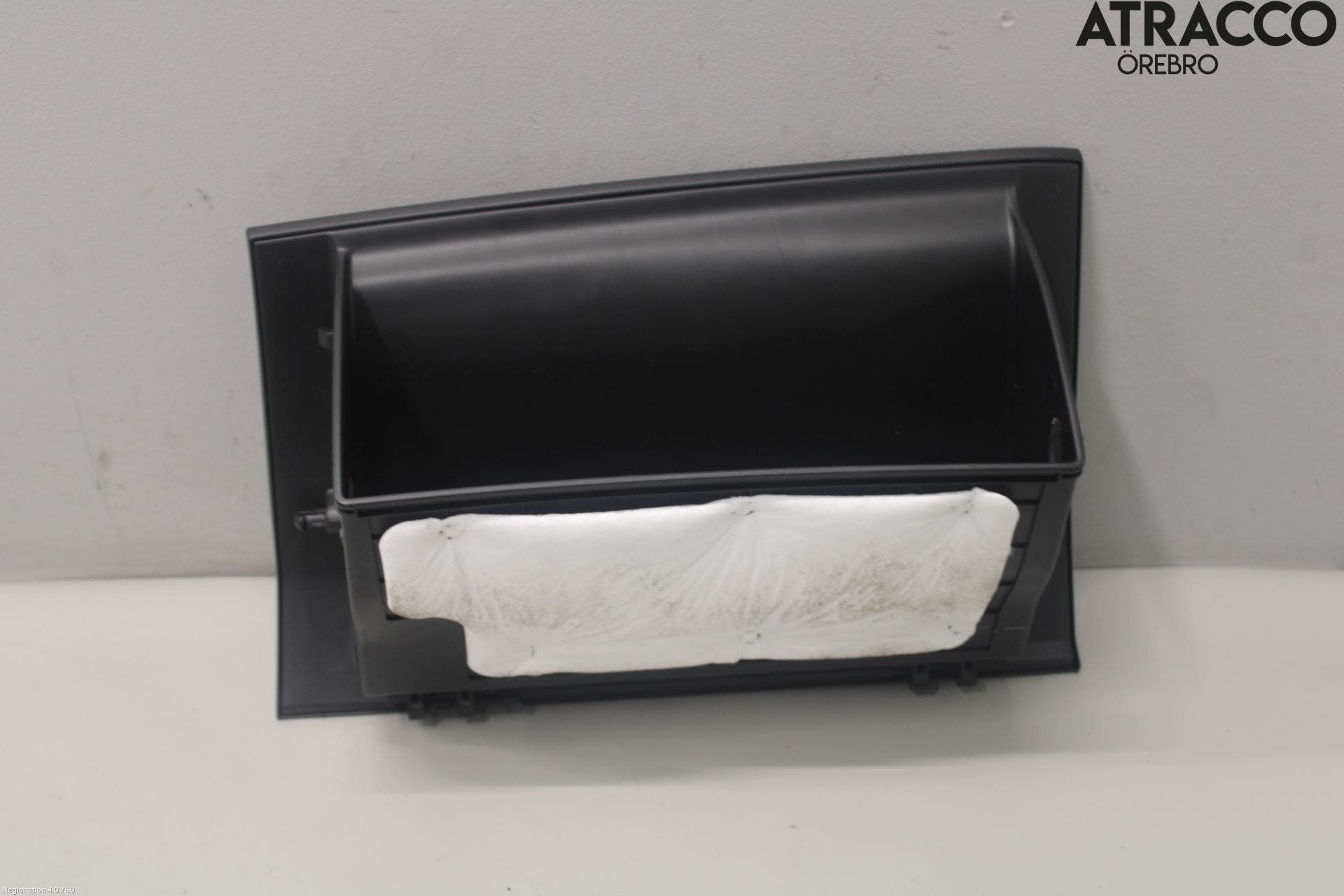 Kia SPORTAGE (QL) 16-21 Handskfack