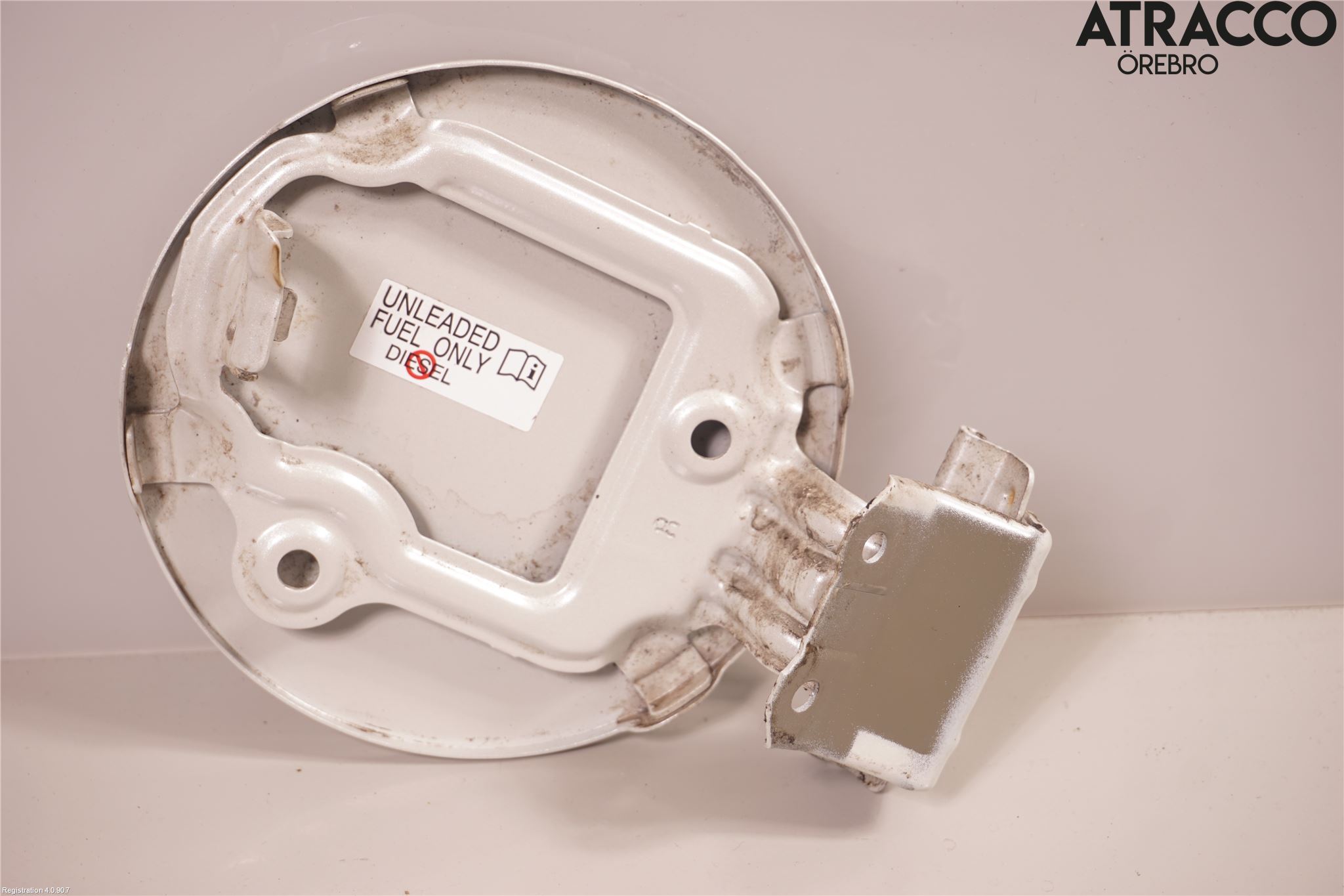 Toyota YARIS XP130 15-20 Tanklucka