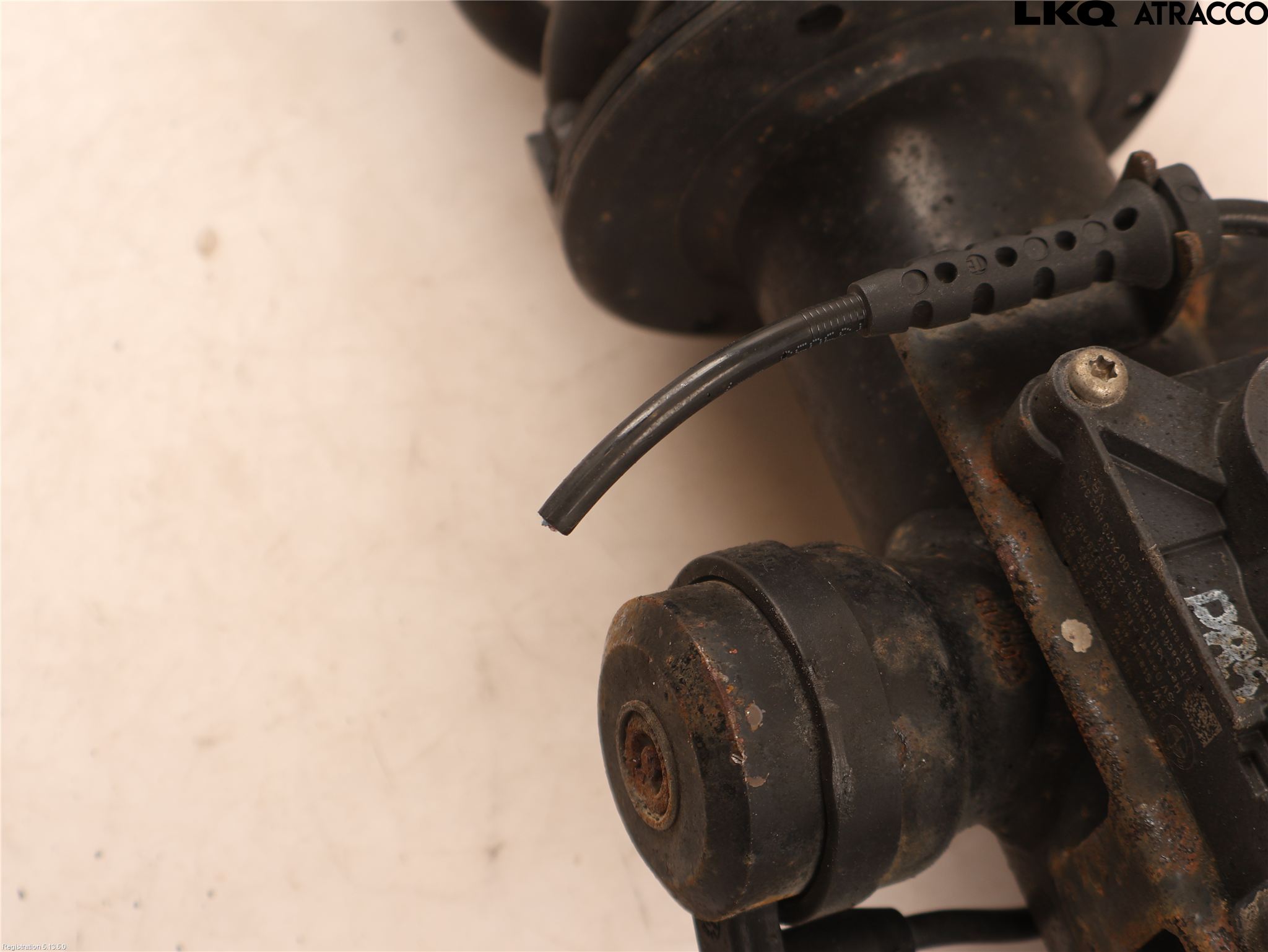 BMW 5 F10/F11/F18 09-17 Fjäderben Fram Höger